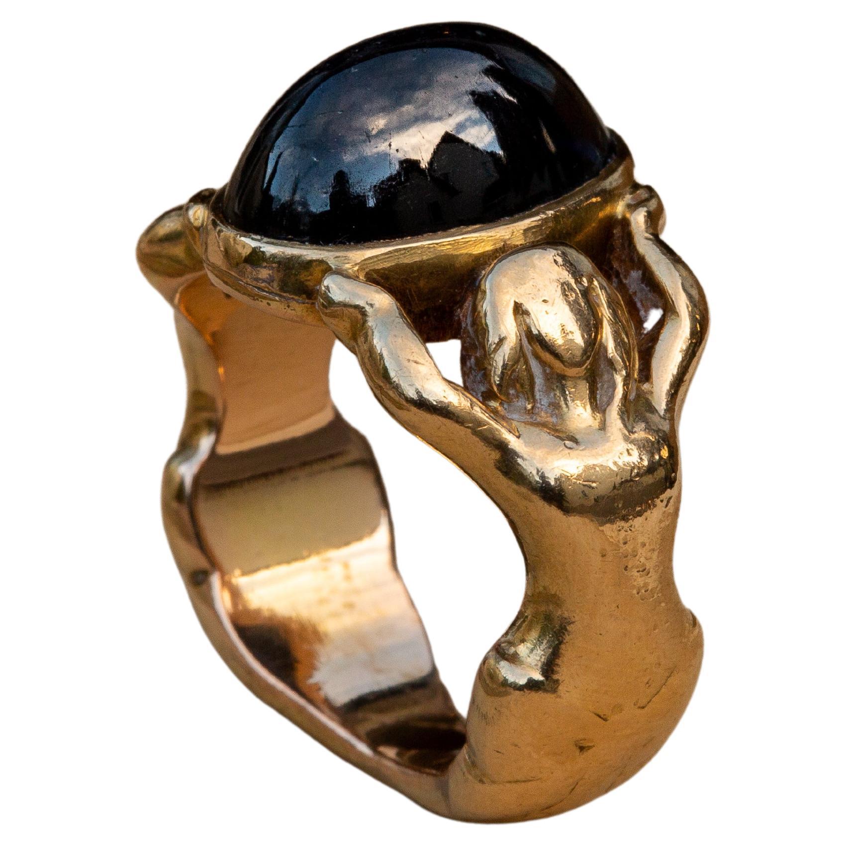 French Antique Art Nouveau 18K Gold Sapphire Cabochon Ring
