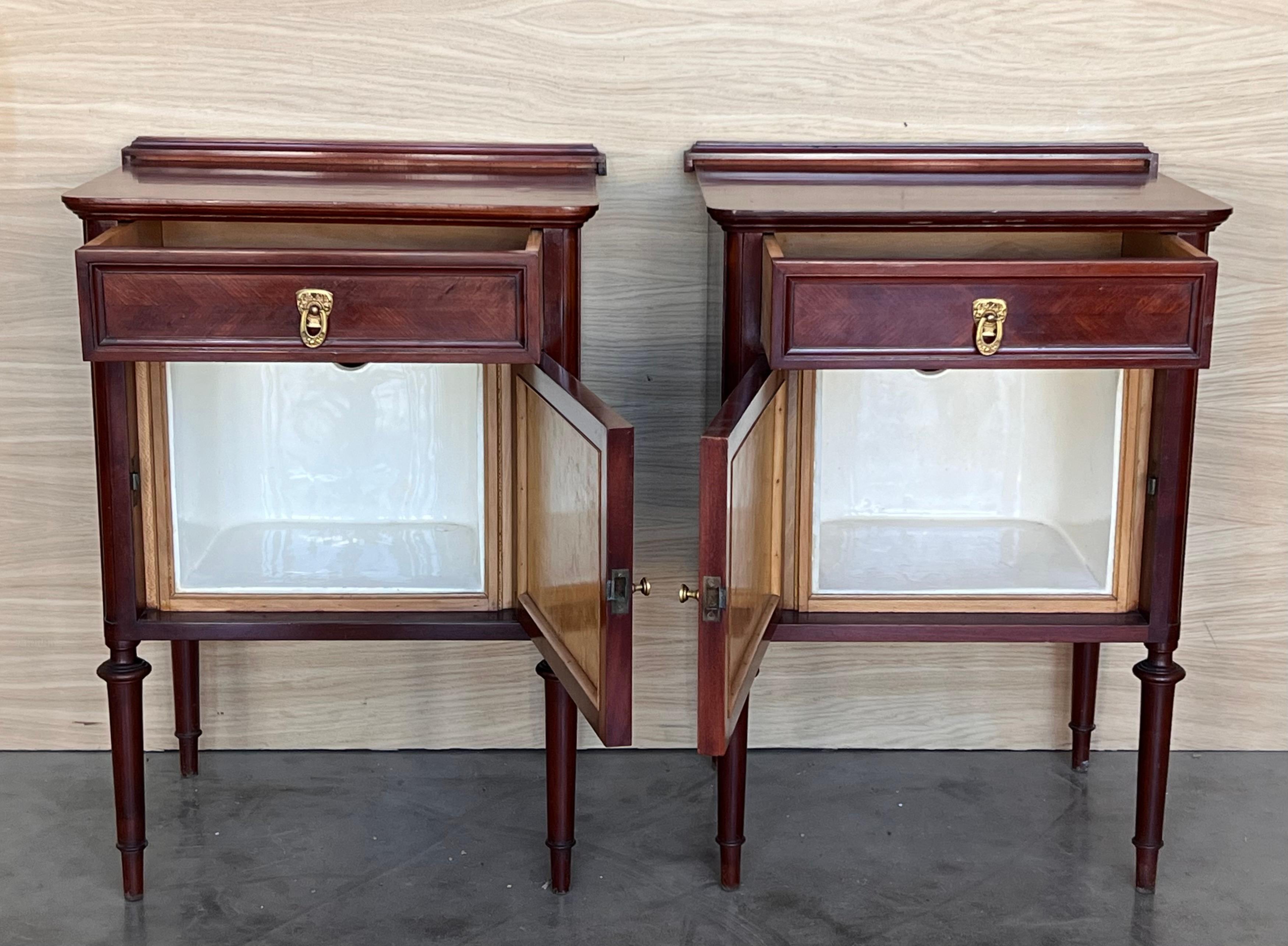 Pair of French Antique Bedside Cabinet Marquetry Nightstand, circa 1890 For Sale 1