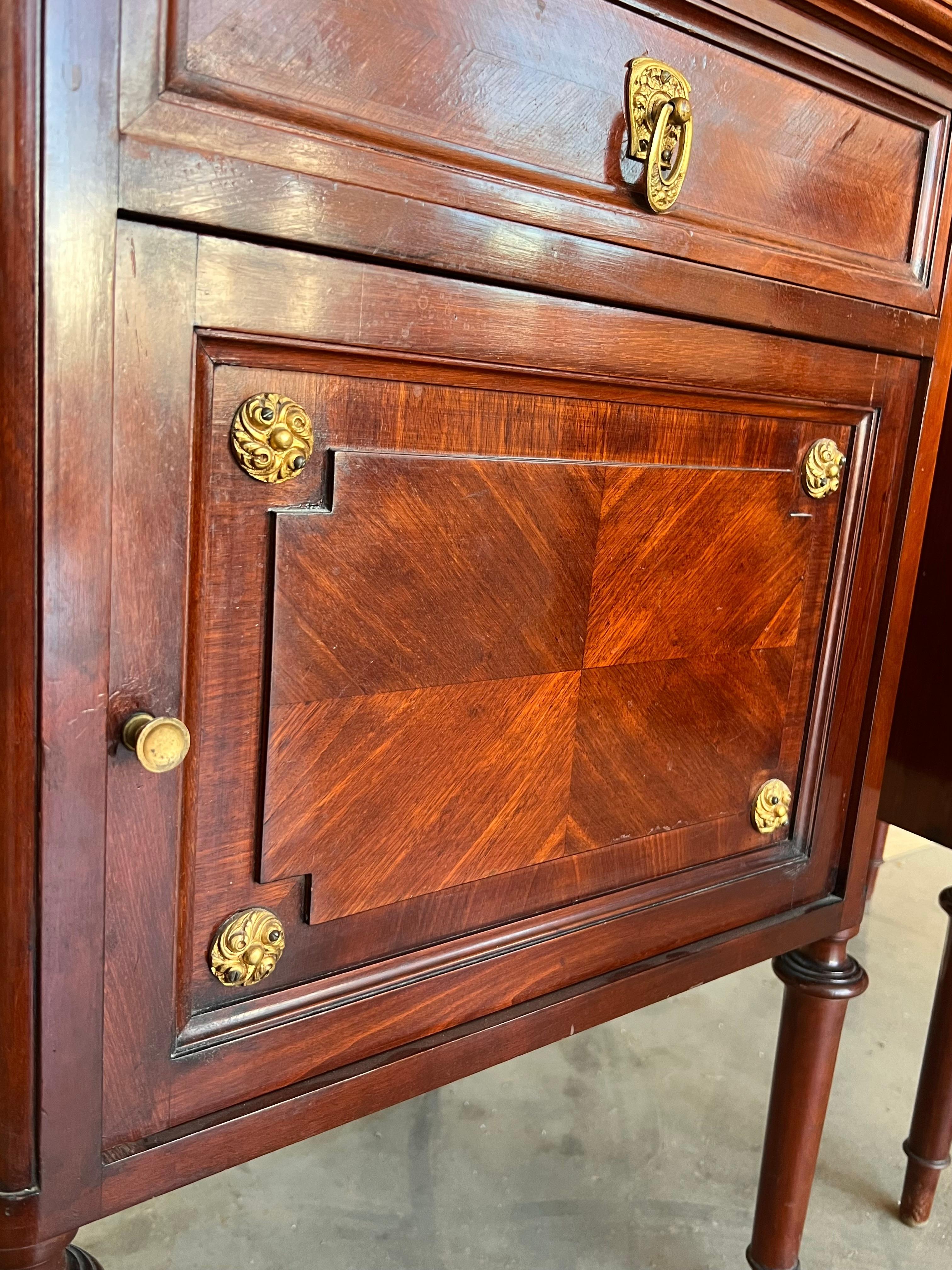 Pair of French Antique Bedside Cabinet Marquetry Nightstand, circa 1890 For Sale 3