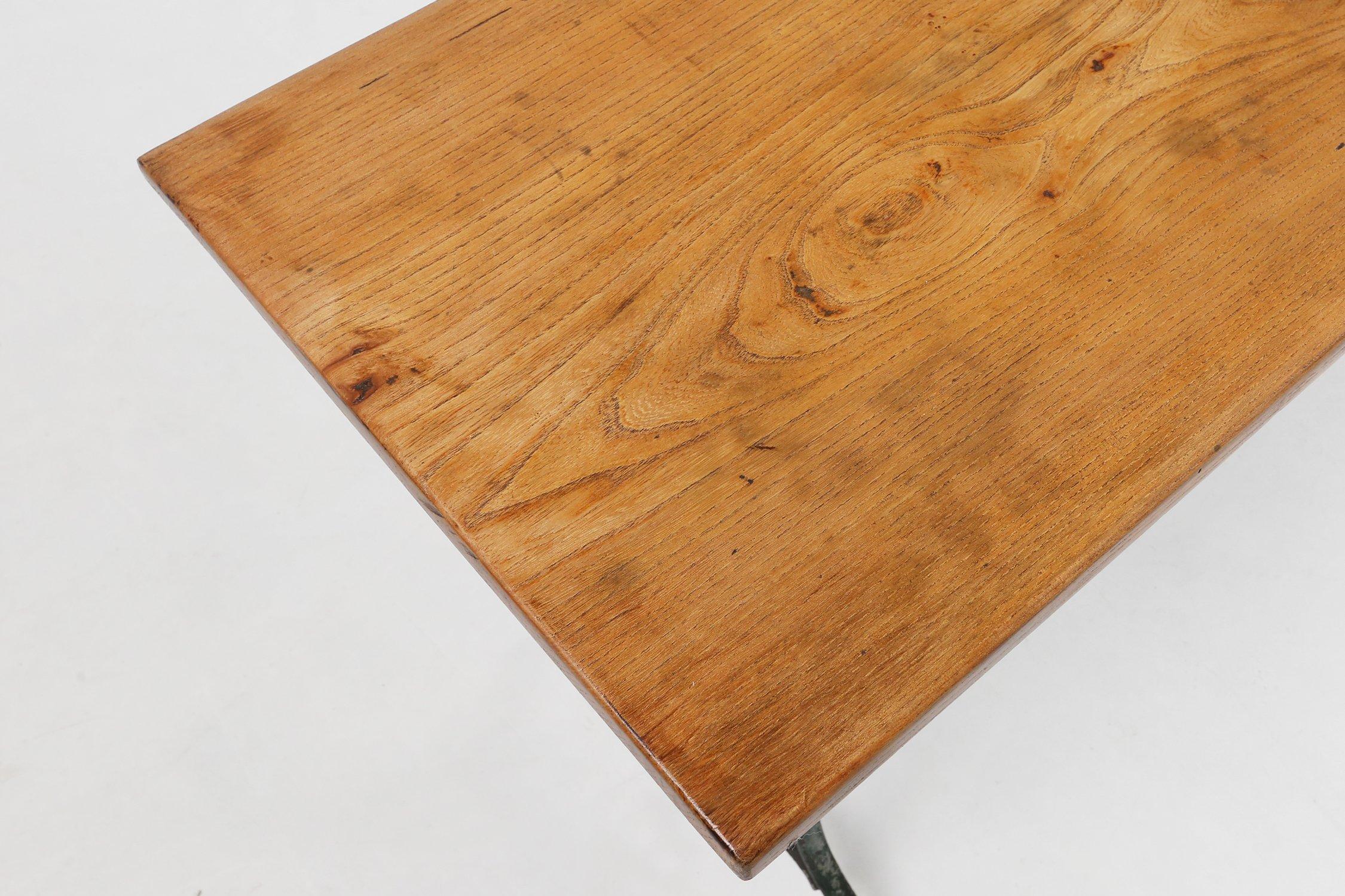 French antique Bistro Table with Metal Base and Oak Top, 1890s Francés en venta