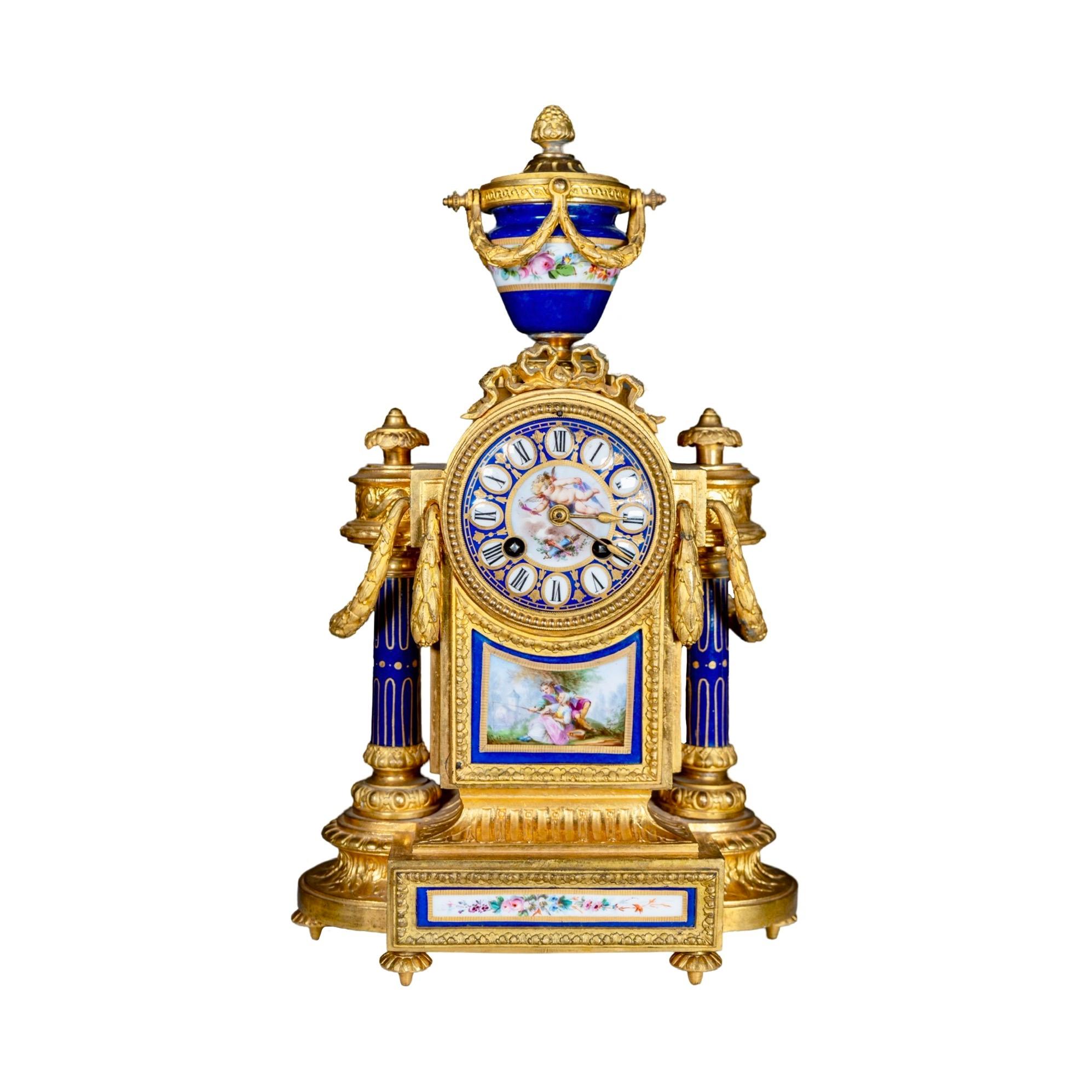 French Antique Bonze and Porcelain Garniture Clock Set In Good Condition For Sale In Dallas, TX