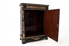 Antiker französischer Boulle-Schrank:: 1880er Jahre