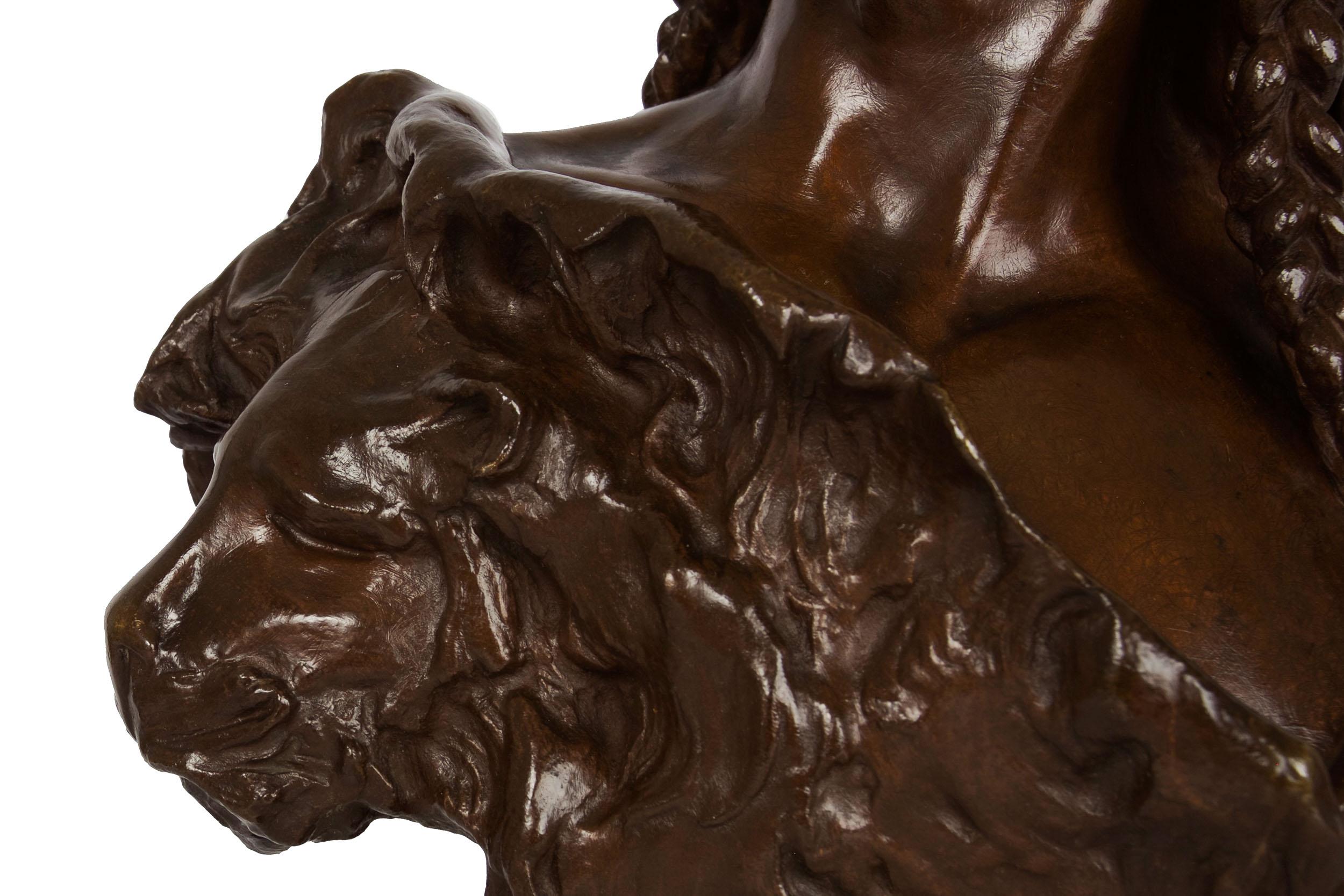 French Antique Bronze Bust Sculpture of Warrior Vercingetorix by Emile Laporte 10