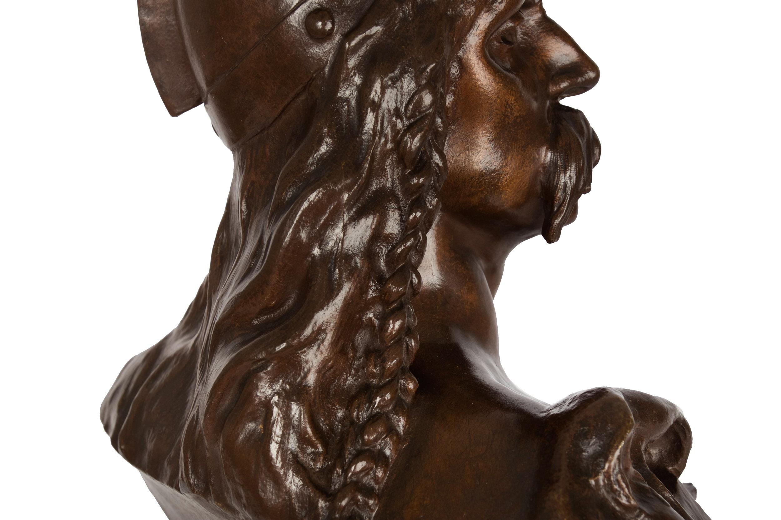 French Antique Bronze Bust Sculpture of Warrior Vercingetorix by Emile Laporte 12