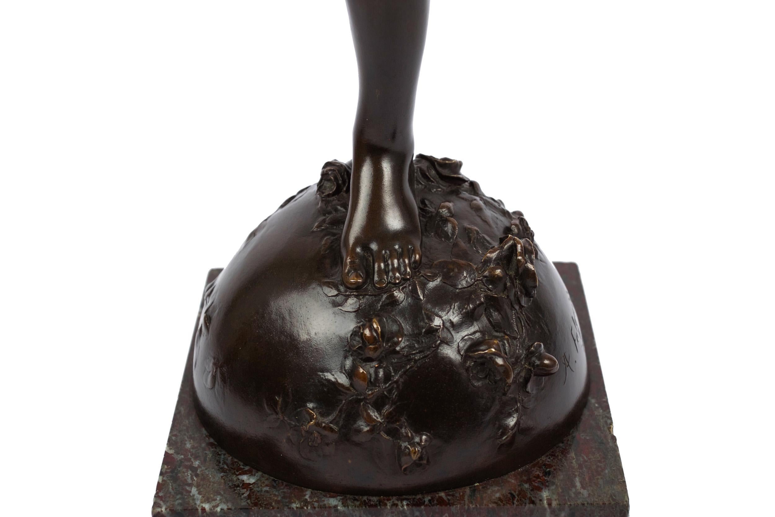 Marbre Bronze ancien français « La Renommée » (Fame) d'Alexandre Falguiere & Susse en vente
