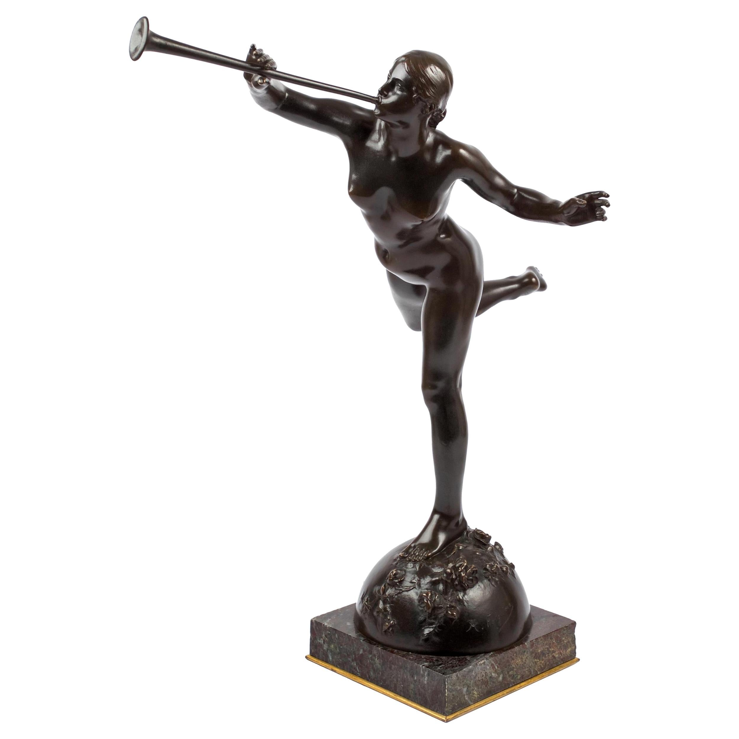Französische antike Bronze „La Renommée“ „Fame“ von Alexandre Falguiere & Susse im Angebot