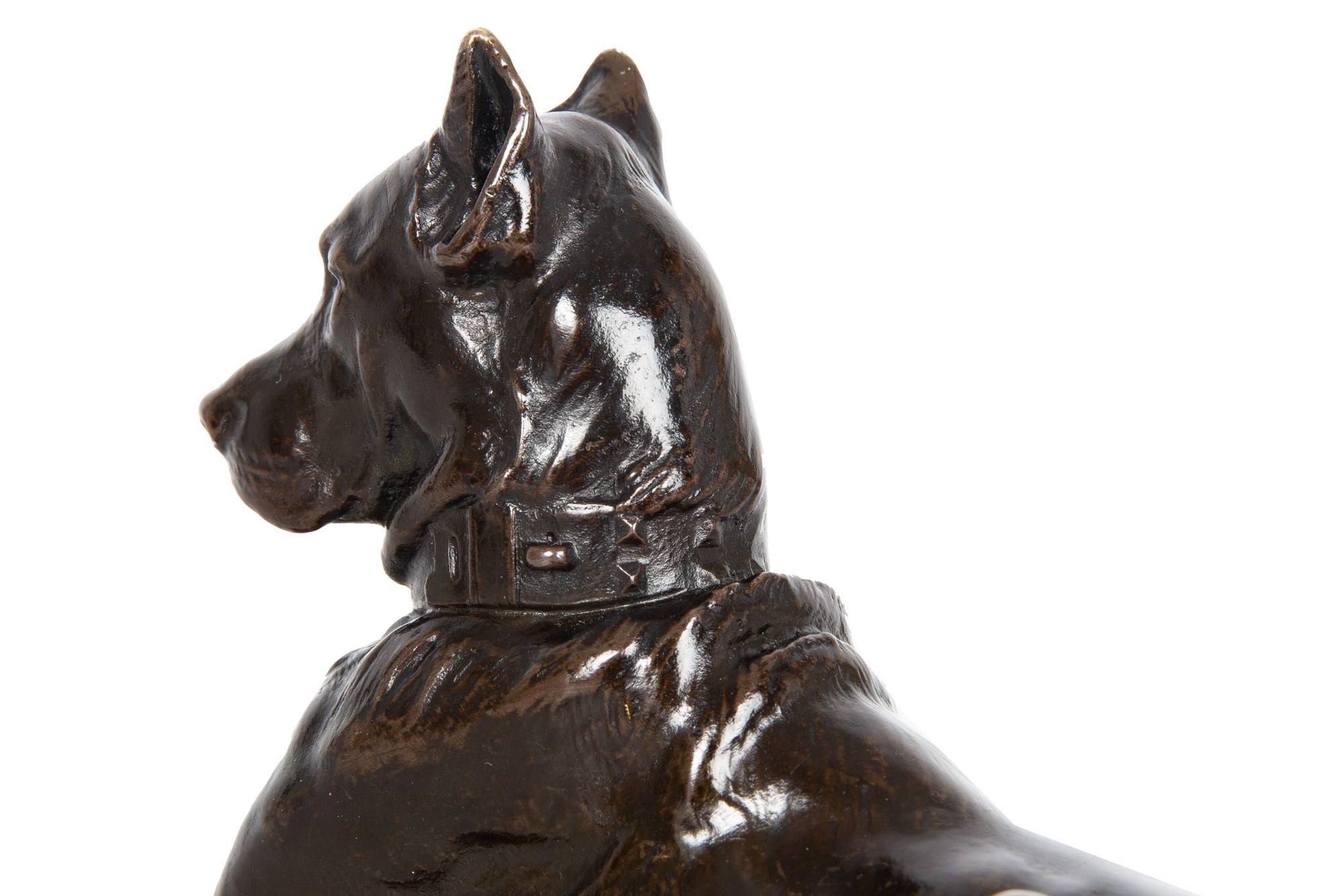 Sculpture française ancienne du dogue allemand par Georges Gardet en vente 8