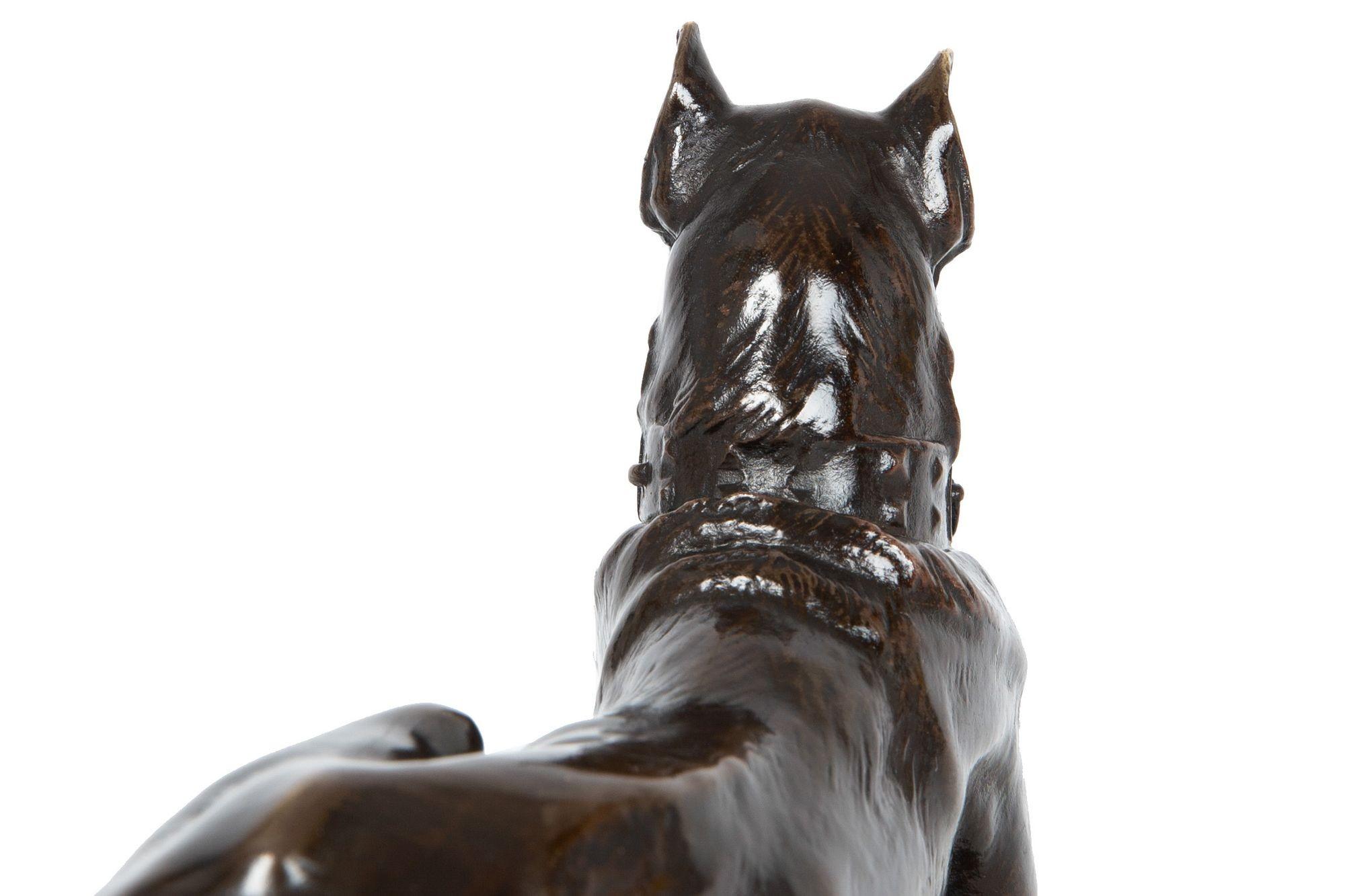 Sculpture française ancienne du dogue allemand par Georges Gardet en vente 13