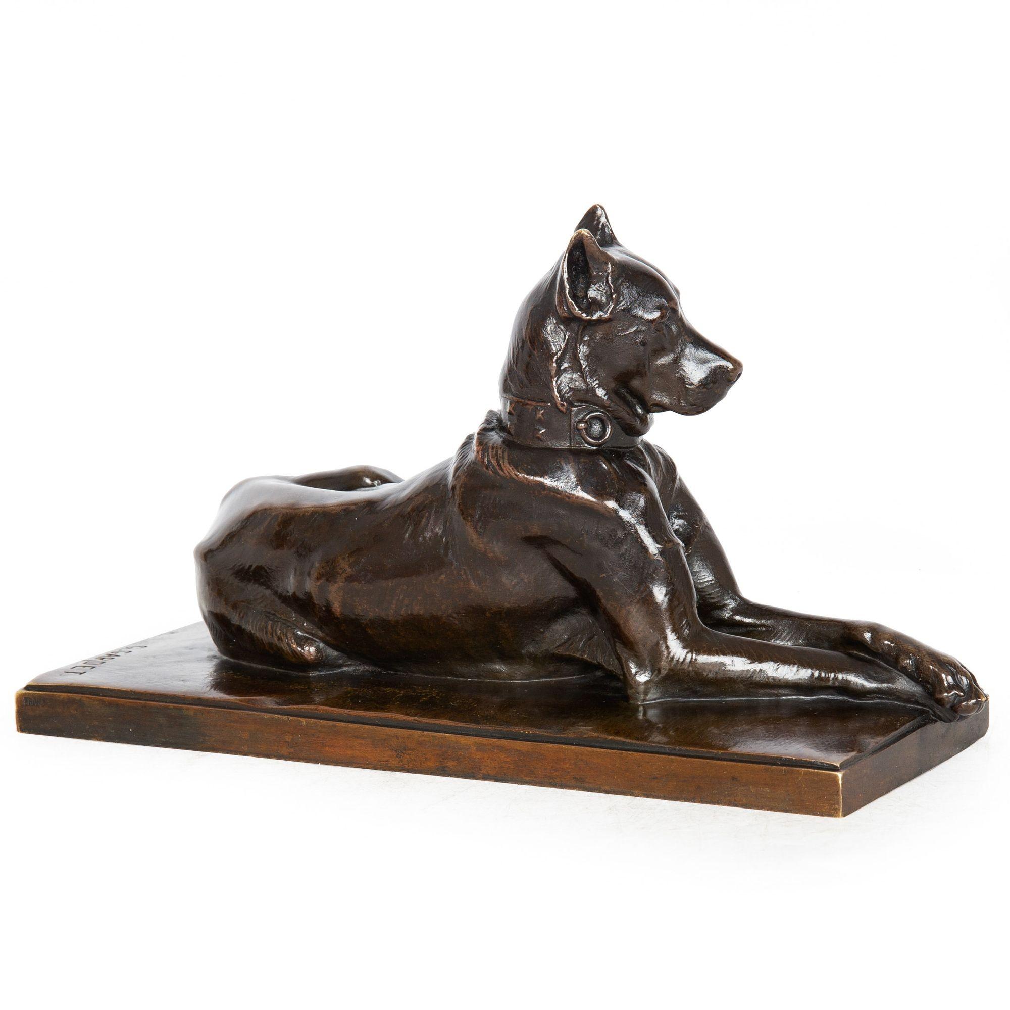 Français Sculpture française ancienne du dogue allemand par Georges Gardet en vente