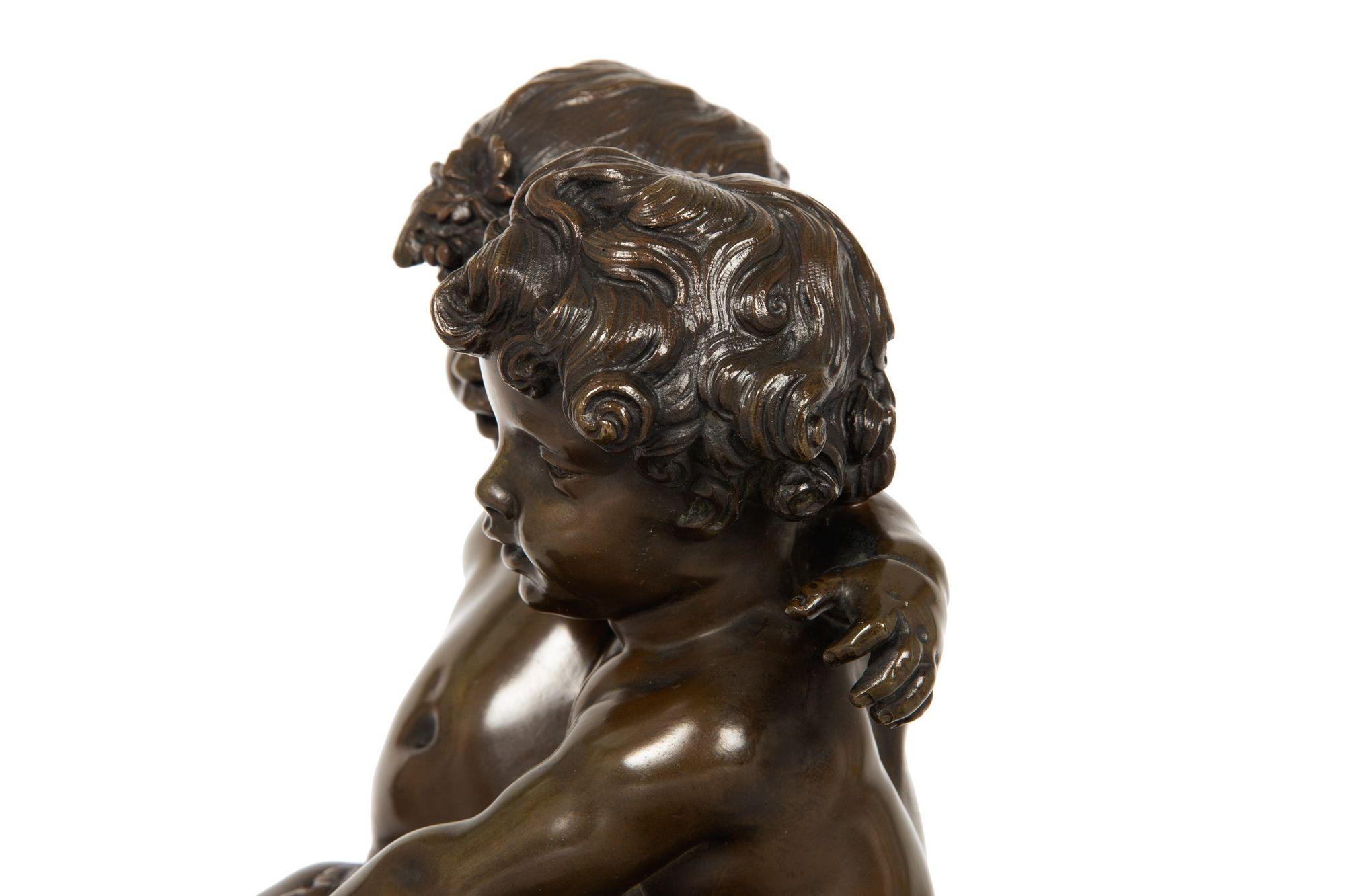 Groupe de sculptures françaises anciennes en bronze Three Putto d'après Claude Michel Clodion en vente 8