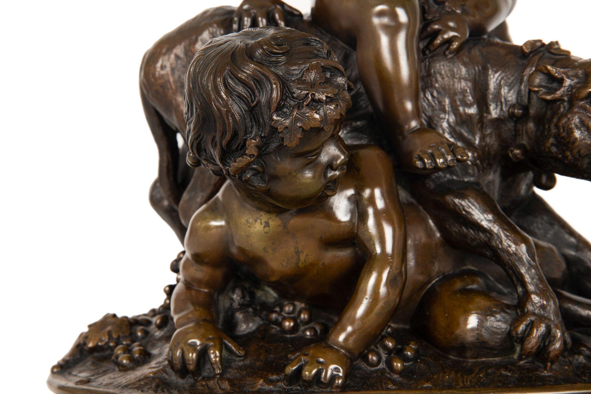 Französische antike Bronzeskulpturgruppe Drei Putto aus Bronze nach Claude Michel Clodion im Angebot 13
