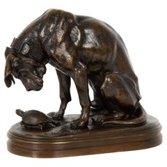 Scultura francese in bronzo antico "Cane e tartaruga" di Alfred Jacquemart
