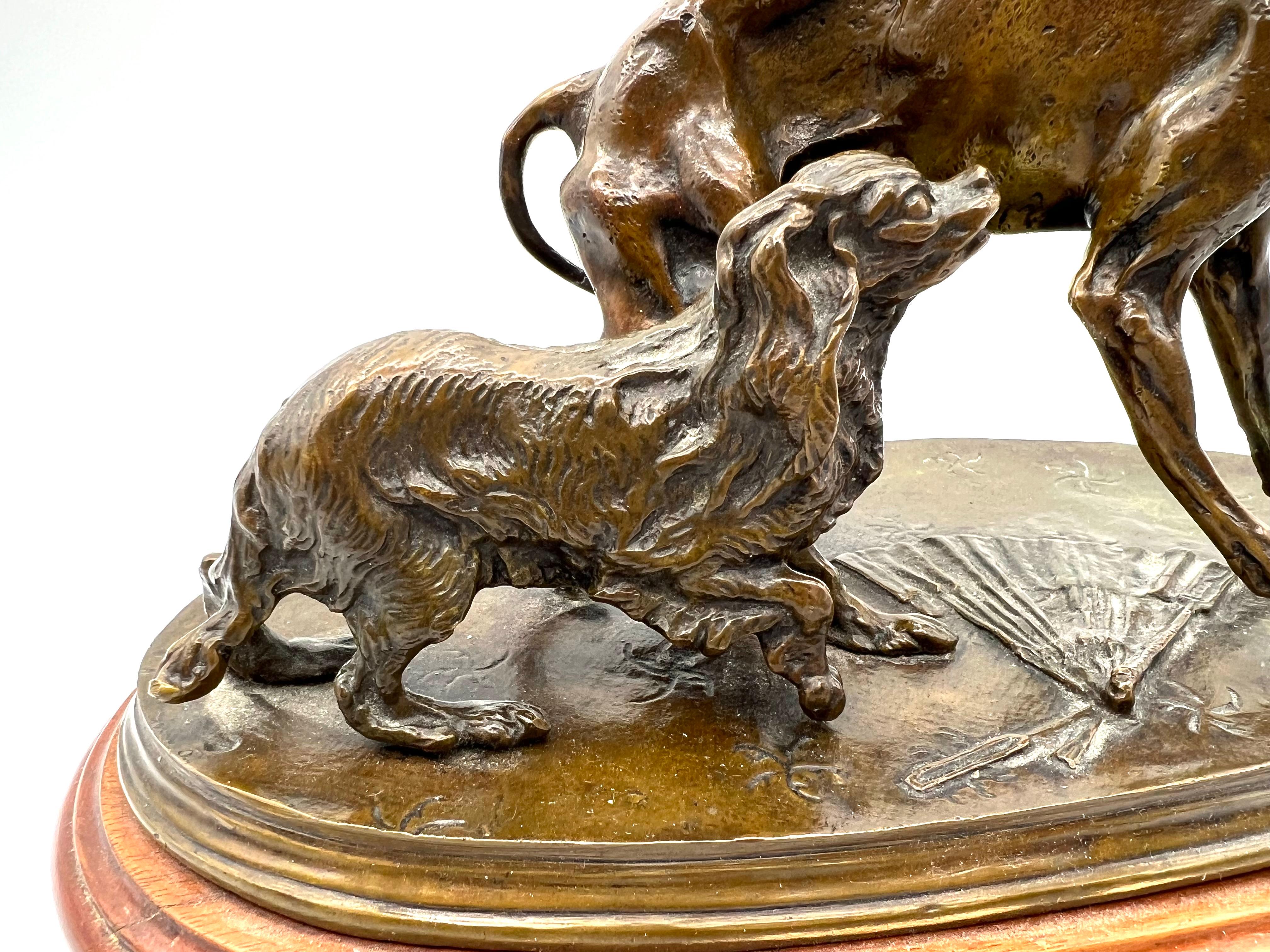 19th Century French Antique Bronze Sculpture of hunting Dogs by Pierre-Jules Mêne circa 1870 For Sale