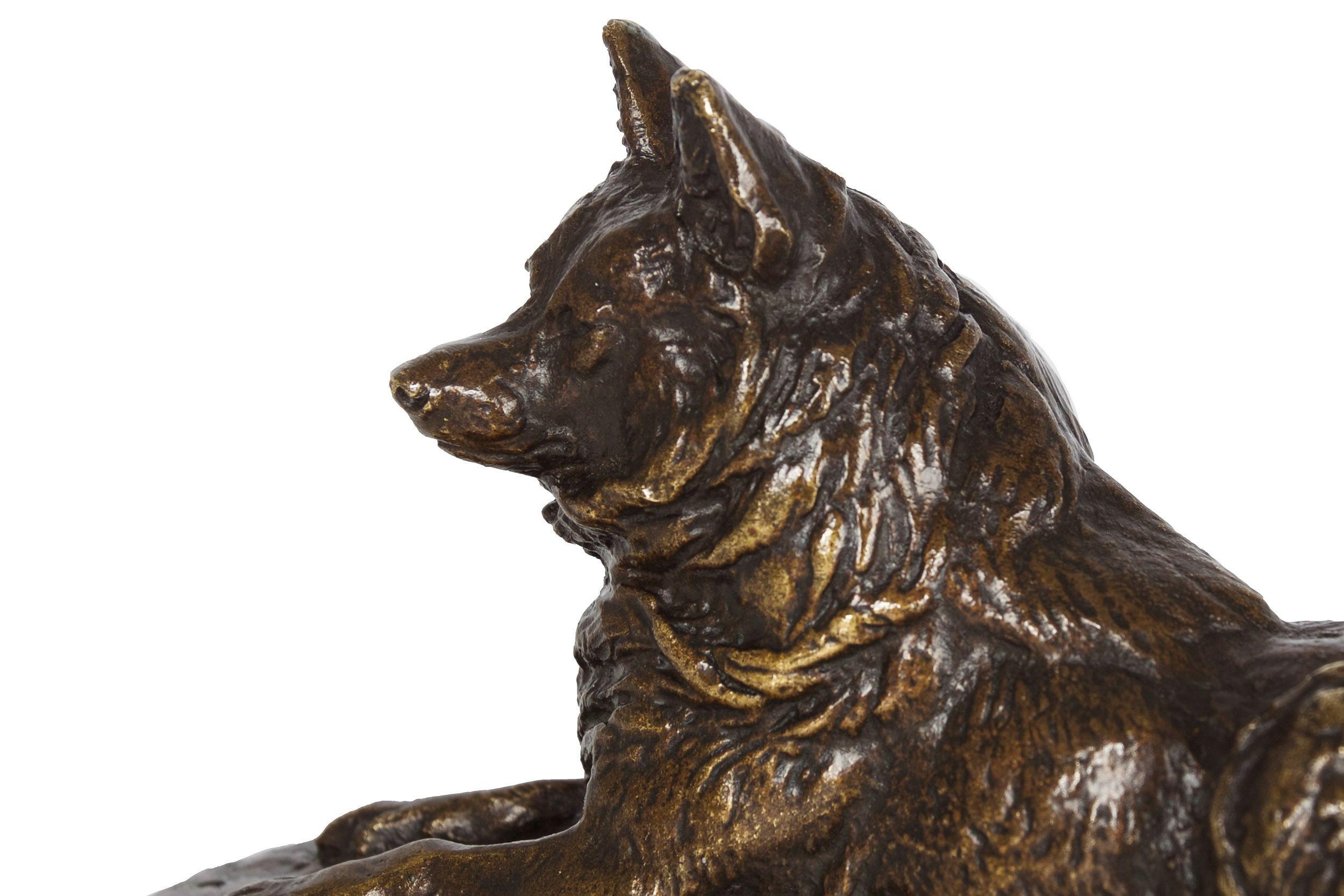 Sculpture française en bronze ancien d'un chien de Husky par Emmanuel Fremiet Bon état - En vente à Shippensburg, PA