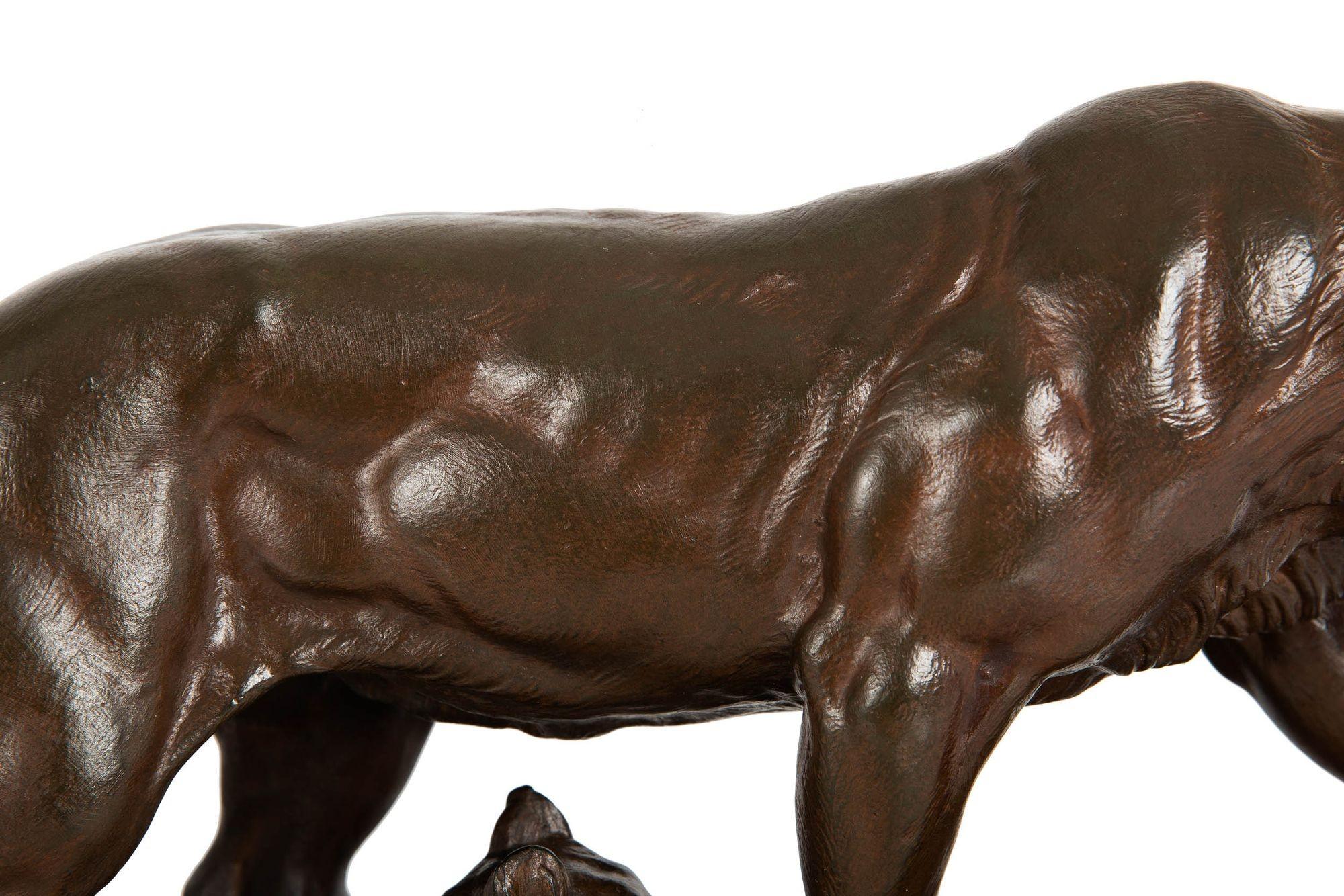 French Antique Bronze Sculpture of Lioness & Cubs by Charles Valton, circa 1910 For Sale 3