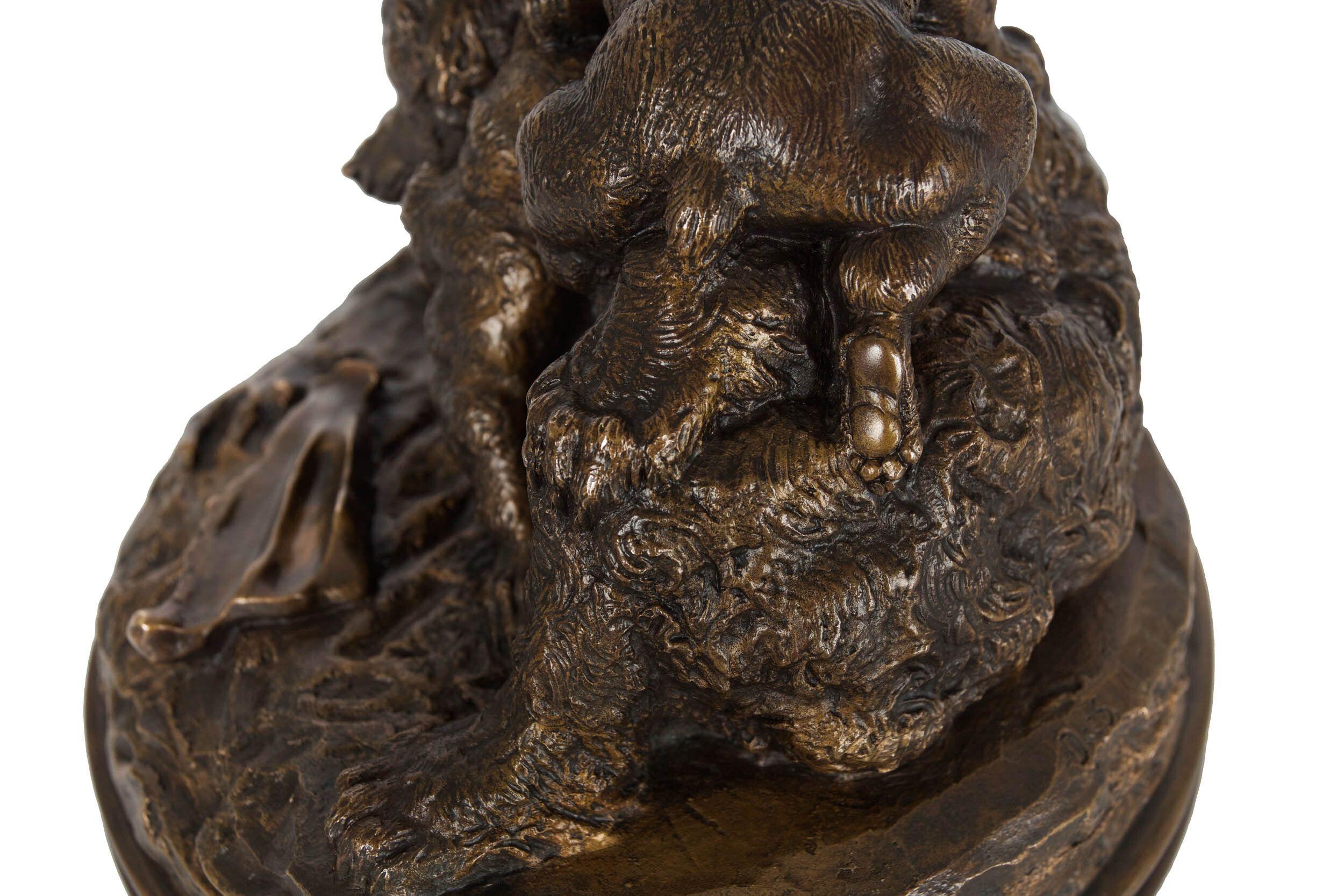 Sculpture française en bronze ancien représentant une mère ours et des cubes par Paul E. Delabrierre en vente 9