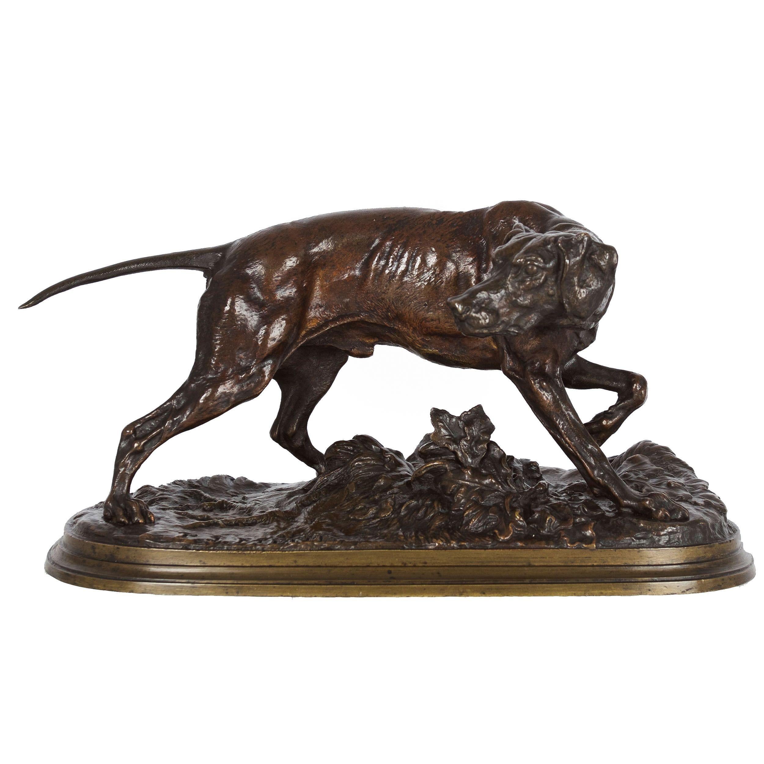 A very good quality sand-cast model of Mêne's Pointer Dog, it features a richly textured surface finished in an overall medium-brown nuanced autumnal patina. A rather early model, probably cast circa 1870, it features exquisite detail in the