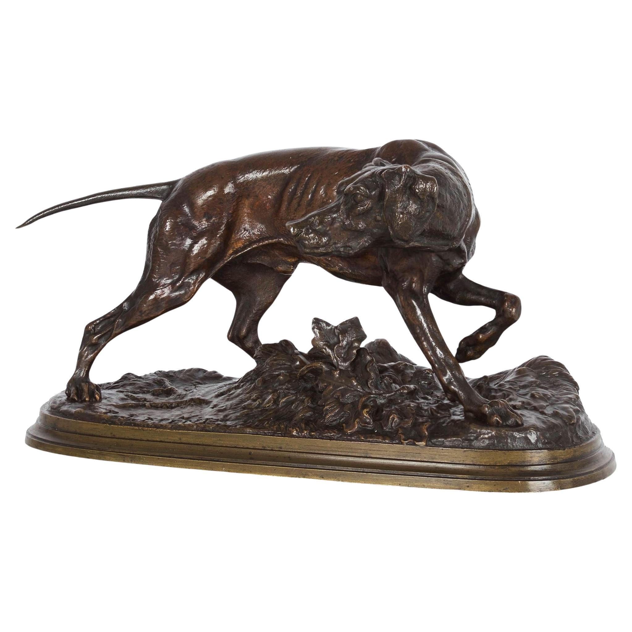 Sculpture en bronze ancien représentant un chien d'arrêt par Pierre-Jules Mêne circa 1880 en vente