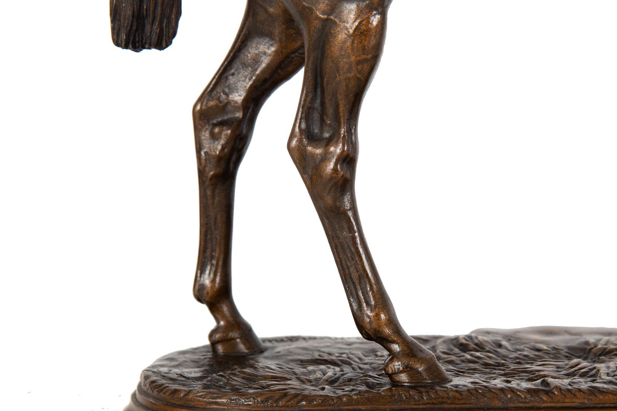 Sculpture française ancienne d'un cheval de course par Jules Moigniez vers 1880 9