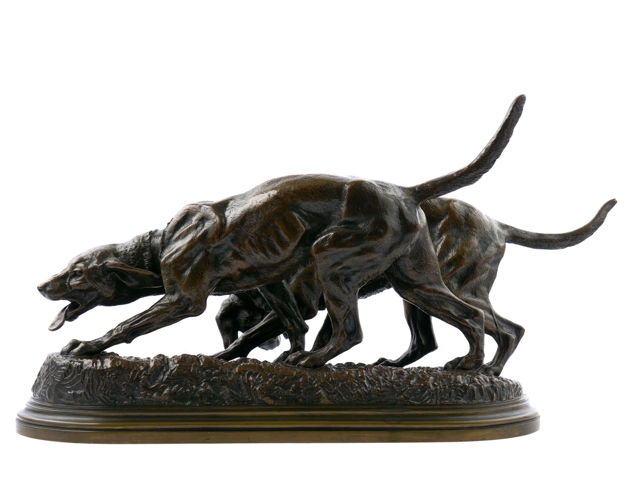 French Antique Bronze Sculpture of Two Hound Dogs by Isidore Jules Bonheur 1