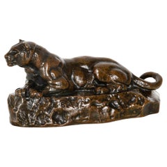 Sculpture française ancienne de panthère de Tunisie par Antoine-Louis Barye