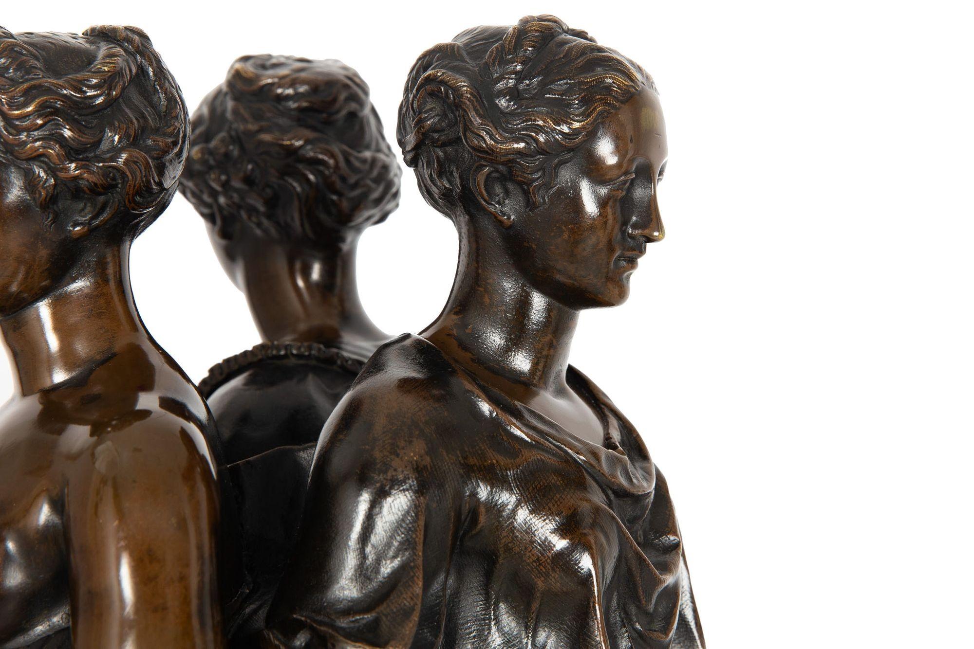 Französische antike Bronzeskulptur Drei Graces nach Germain Pilon, Französische Skulptur im Angebot 12