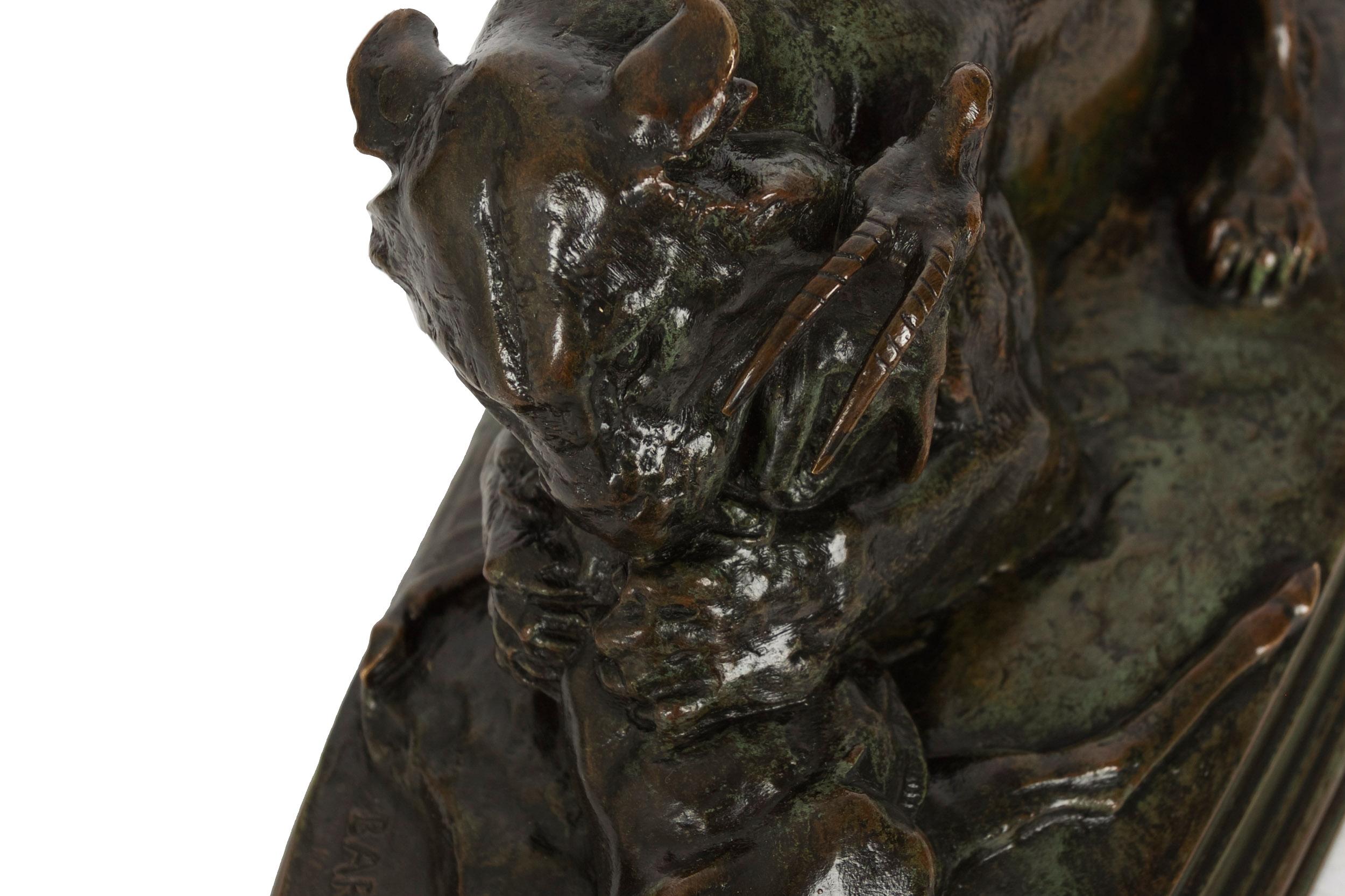 Französische antike Bronzeskulptur „Tiger, der Gazelle liebt“ aus Bronze von Antoine-Louis Barye im Angebot 9