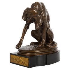 Sculpture française en bronze ancien représentant un chien blessé par Emmanuel Fremiet