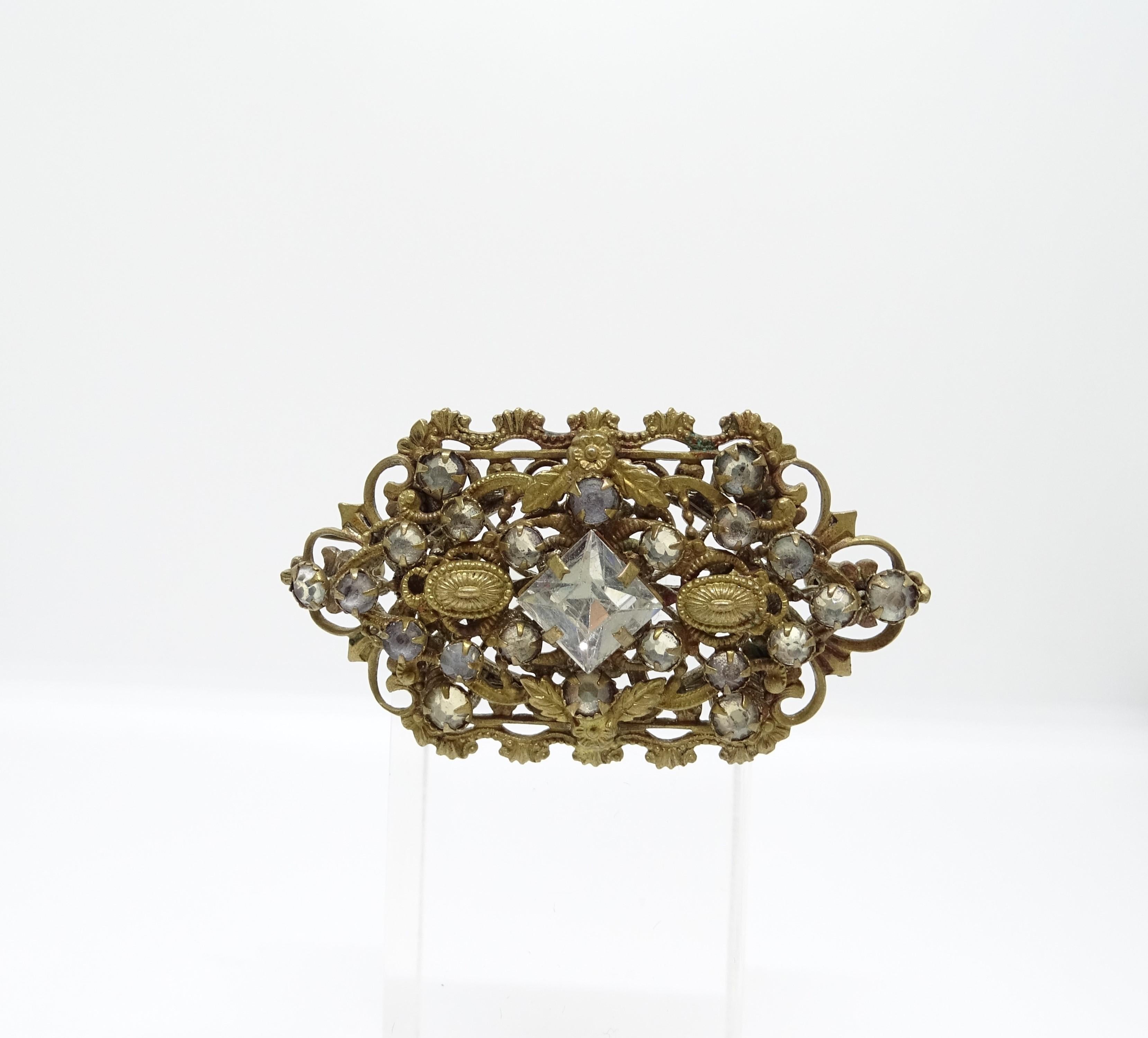 Women's or Men's French Antique brooch in gold metal and rock crystals For Sale