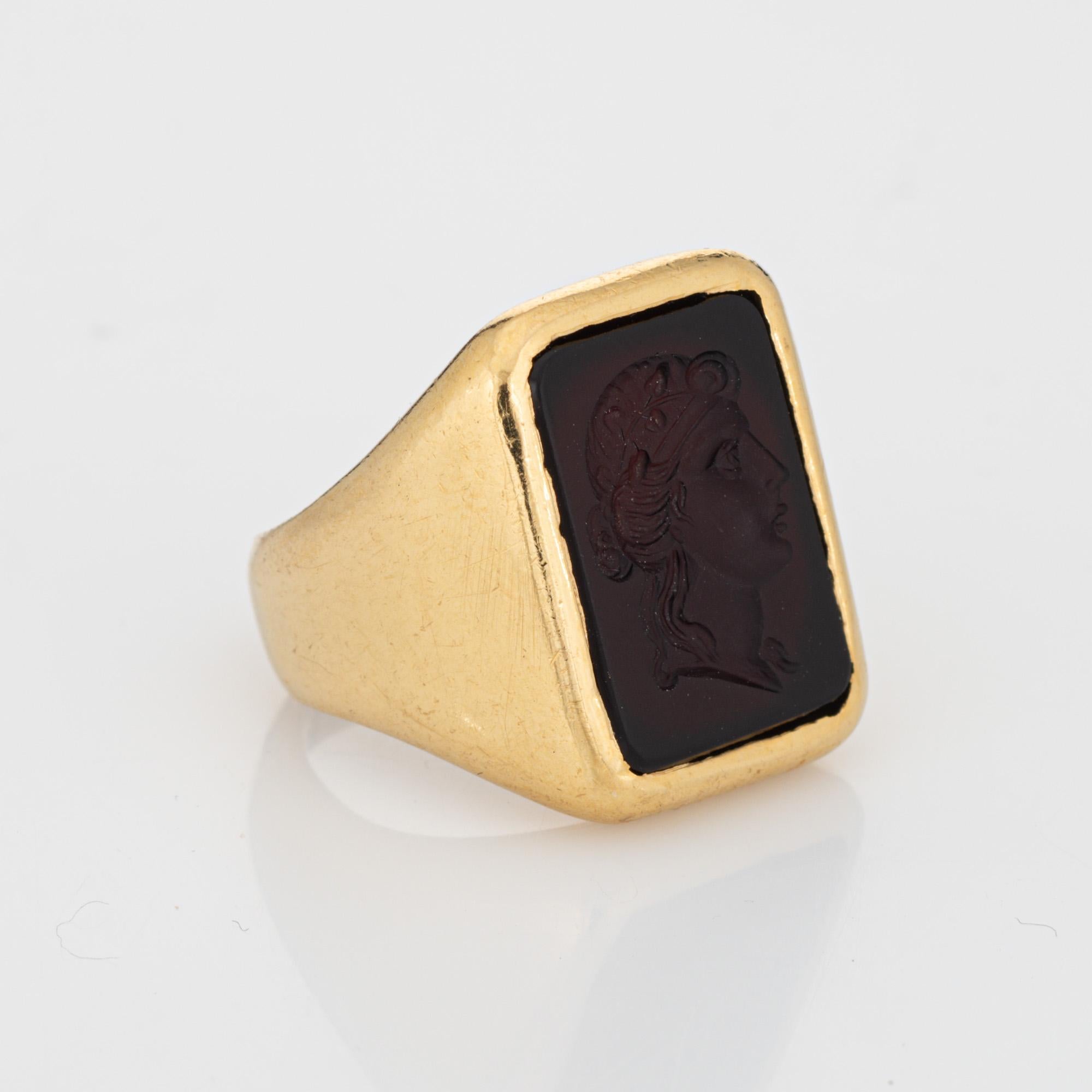 Cabochon French Antique Carnelian Intaglio Ring 18k Yellow Gold Square Signet Victorian 7
