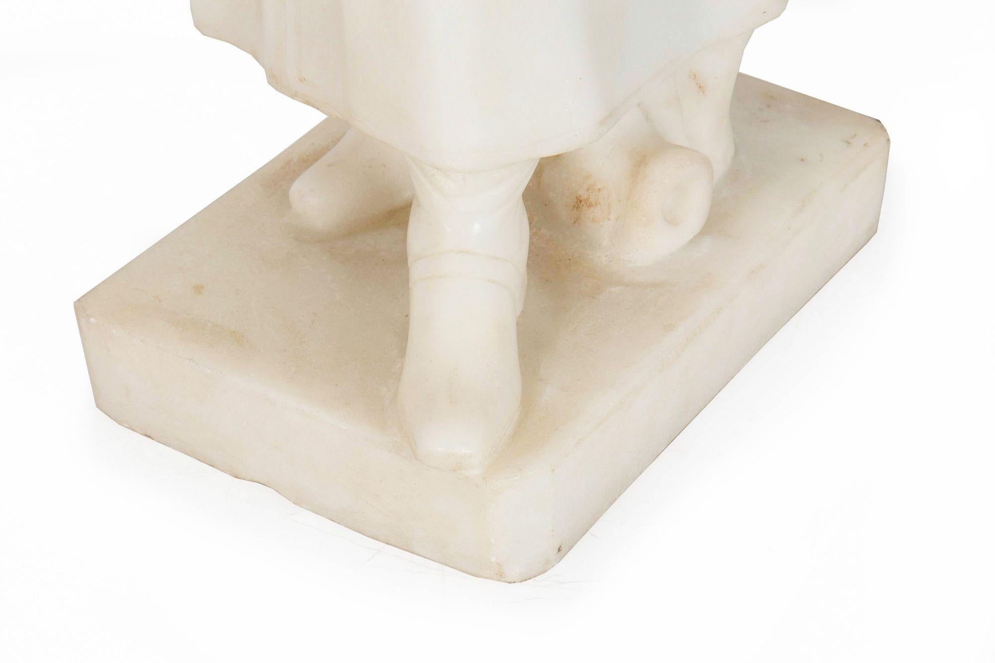 Sculpture française ancienne en albâtre sculpté représentant Napoléon, 20 1/2 H en vente 12