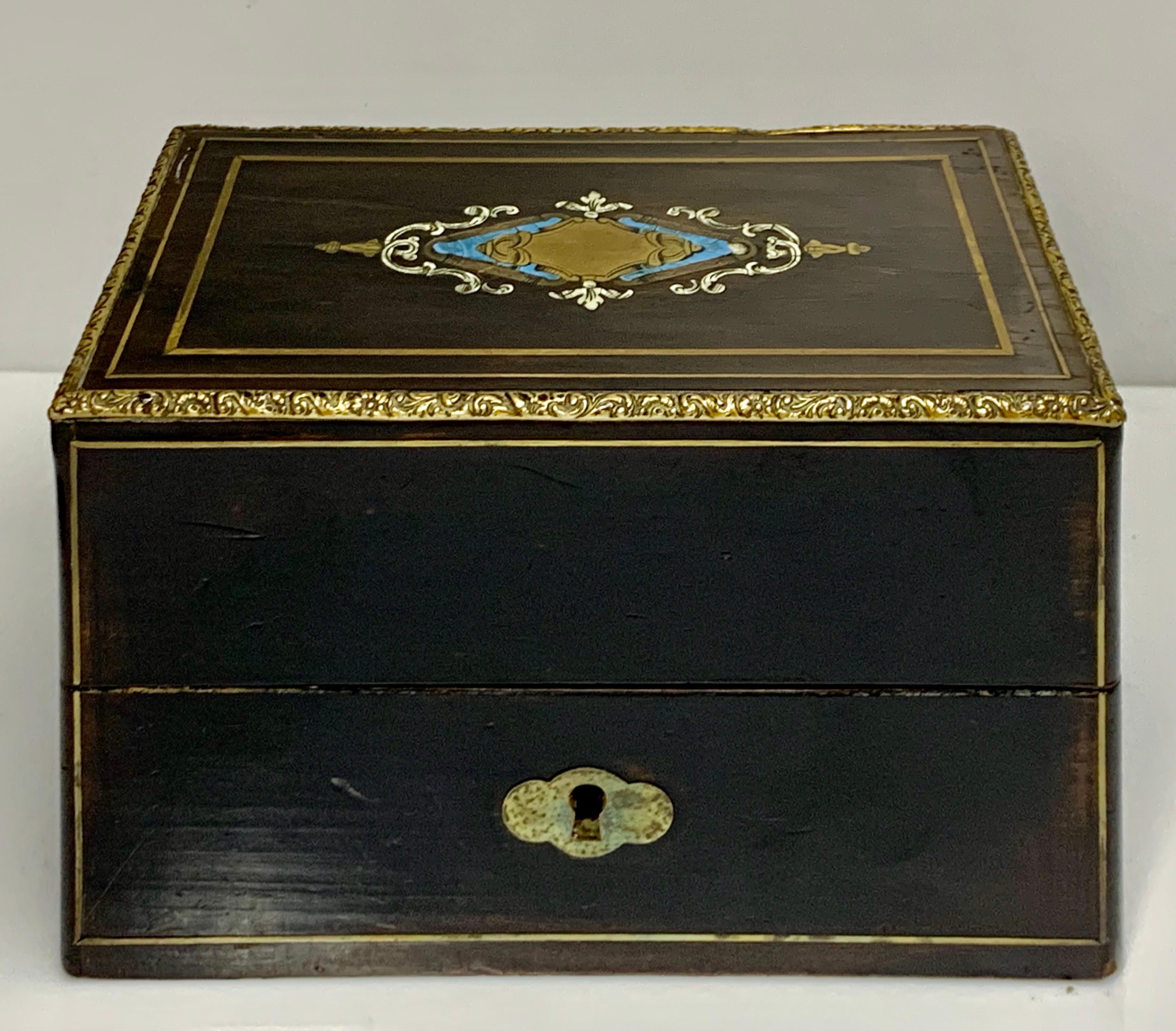 European French Antique Casket with Four Baccarat Perfume Scent Bottles For Sale