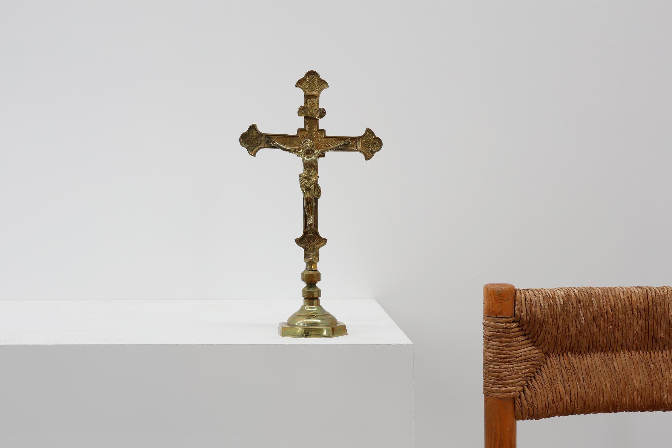 Cast French Antique Catholic Alter or table Crucifix in cast copper, 1900s For Sale