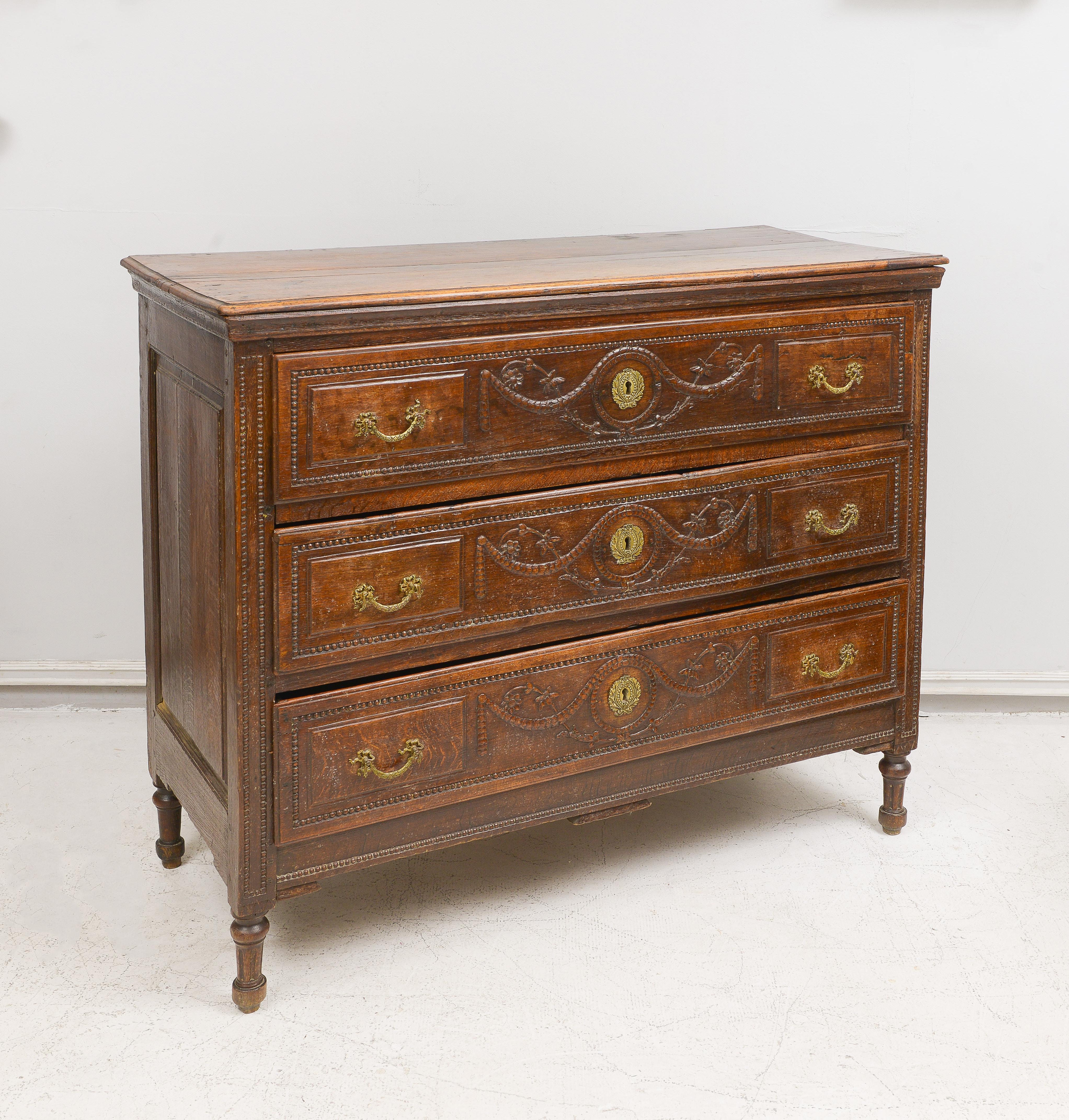 French Antique Chest of Drawers/ Commode with Hand-Carved Swags 5