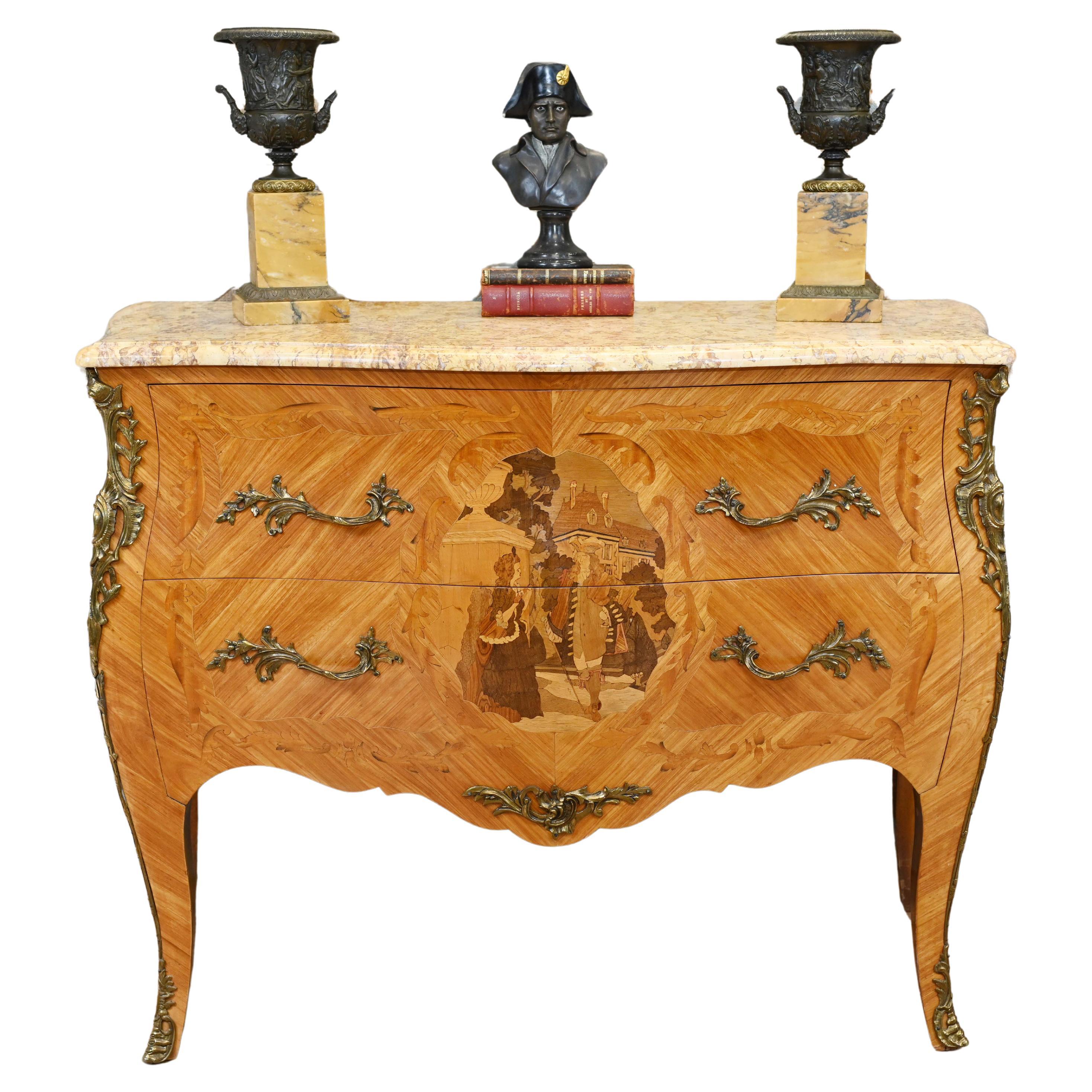 Commode française ancienne avec tiroirs bombés incrustés, 1870