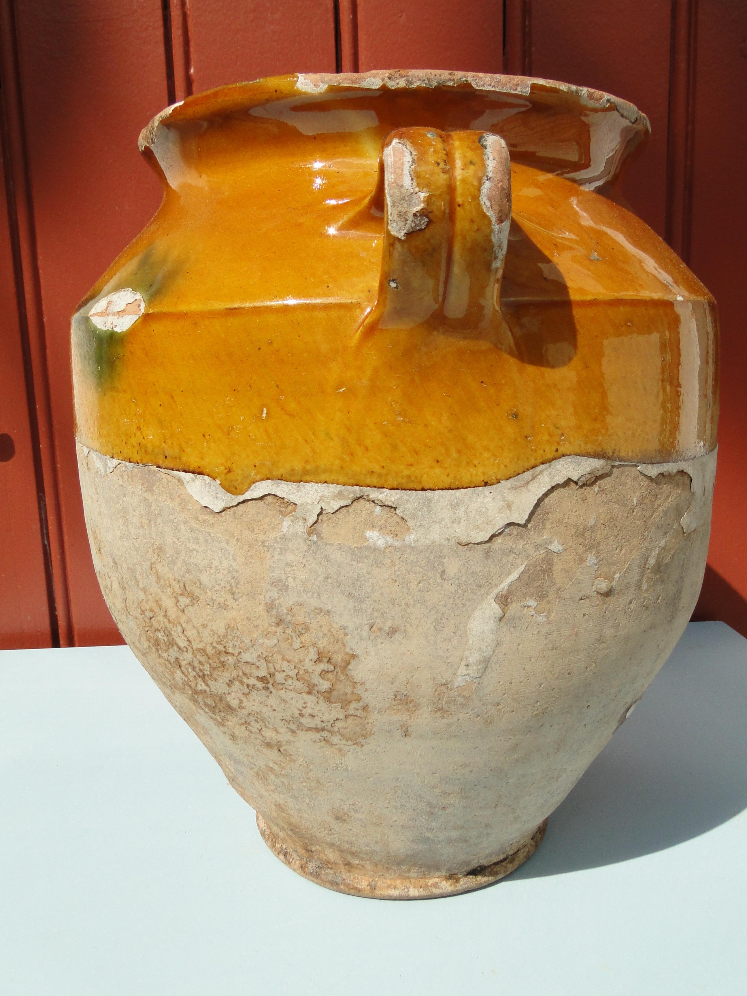Antigua olla confitada francesa de cerámica roja amarilla de loza amarilla Art Pottery  Francia Glaseado en venta