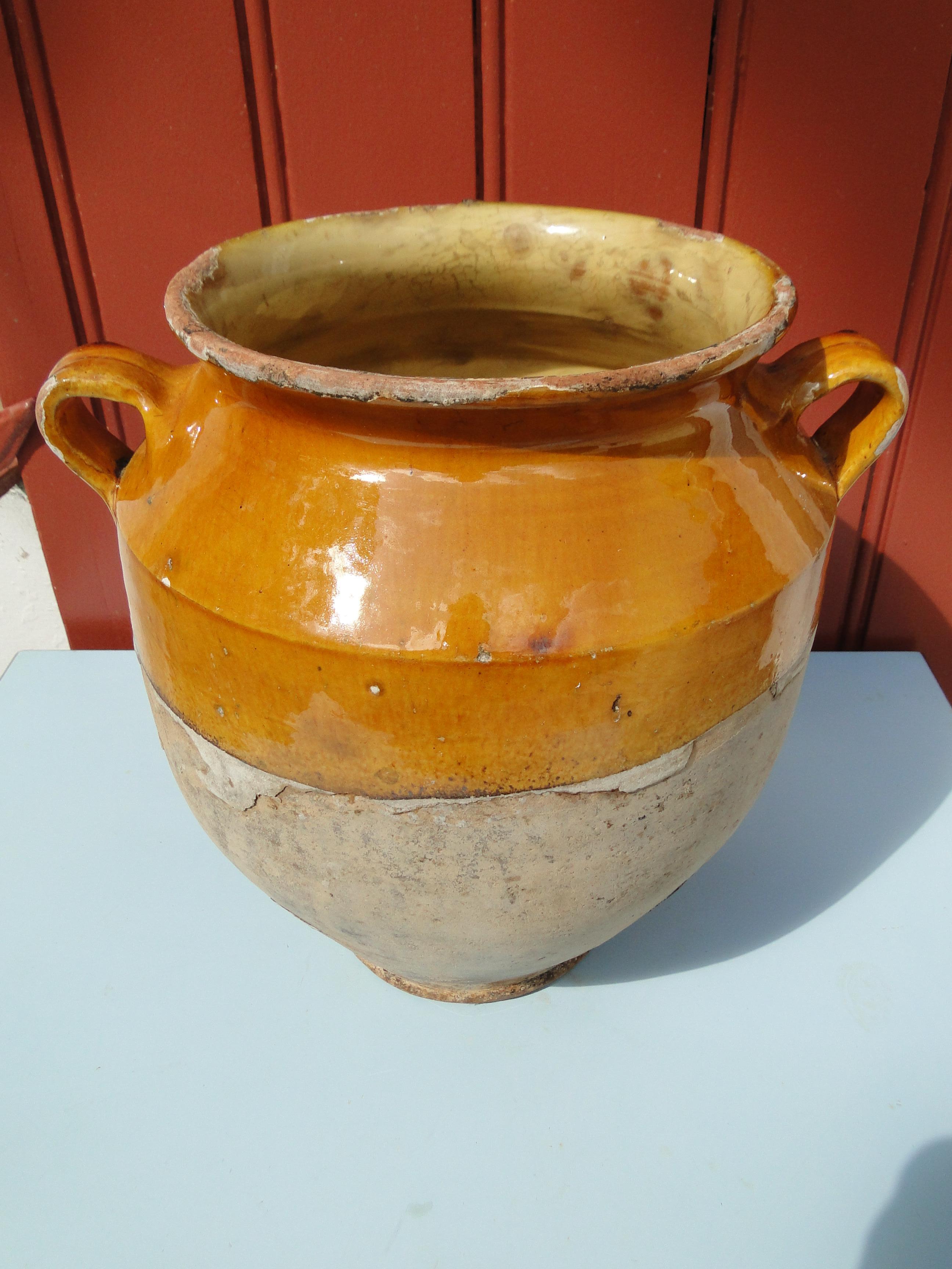 Antigua olla confitada francesa de cerámica roja amarilla de loza amarilla Art Pottery  Francia en venta 1