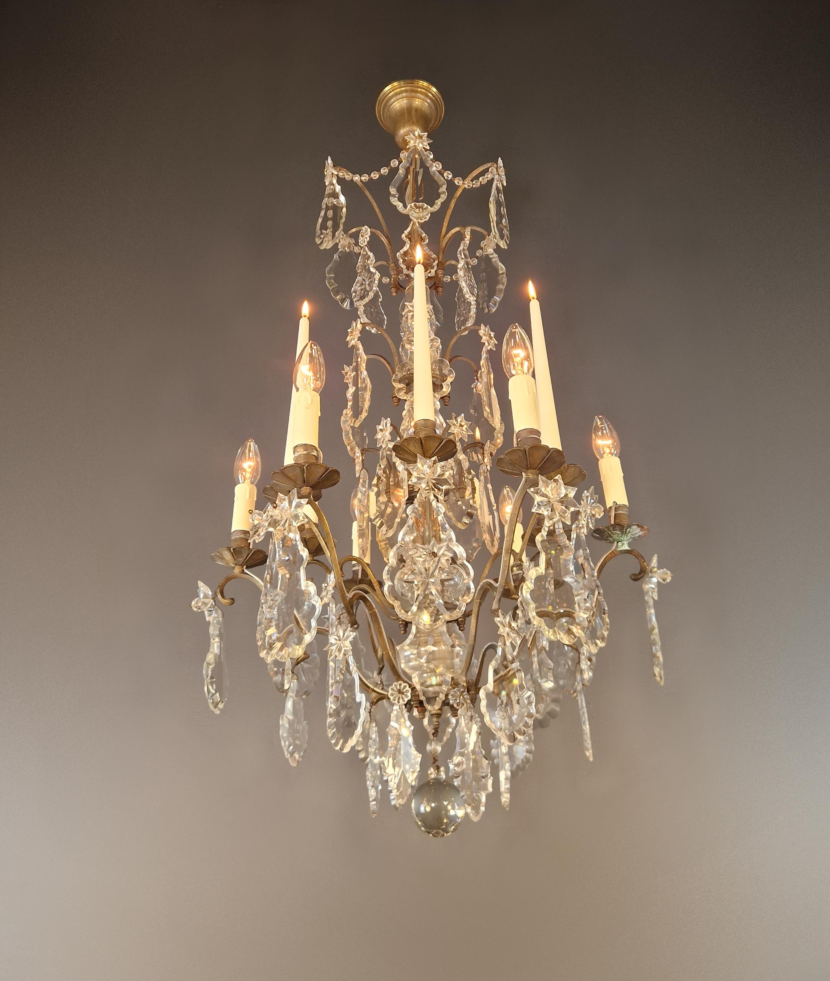 Fine XIX secolo Antique French Lampadario di Cristallo Ottone Lucentezza Fatto a mano Restaurato Vittoriano in vendita