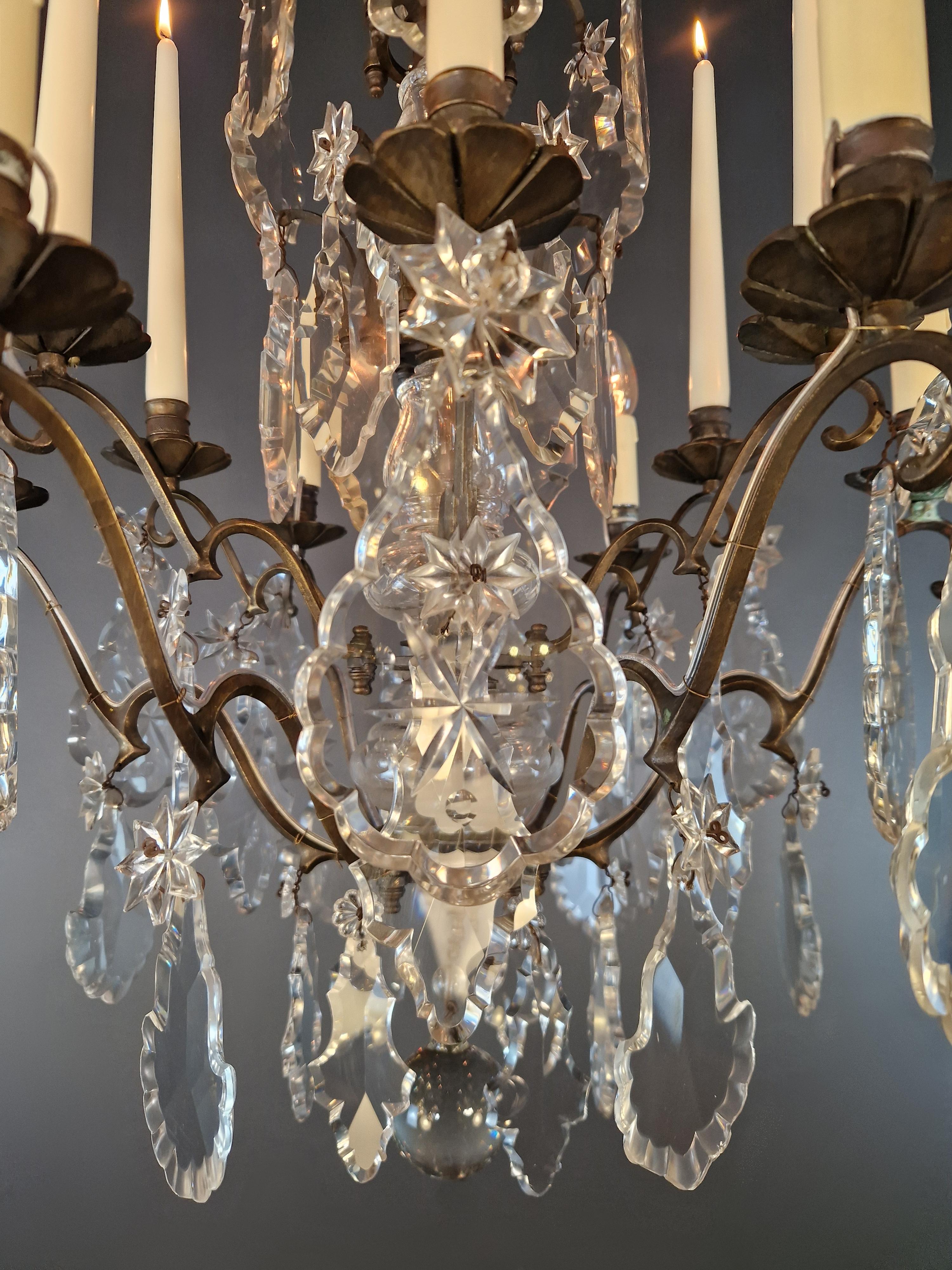 Antique French Lampadario di Cristallo Ottone Lucentezza Fatto a mano Restaurato Vittoriano in vendita 4