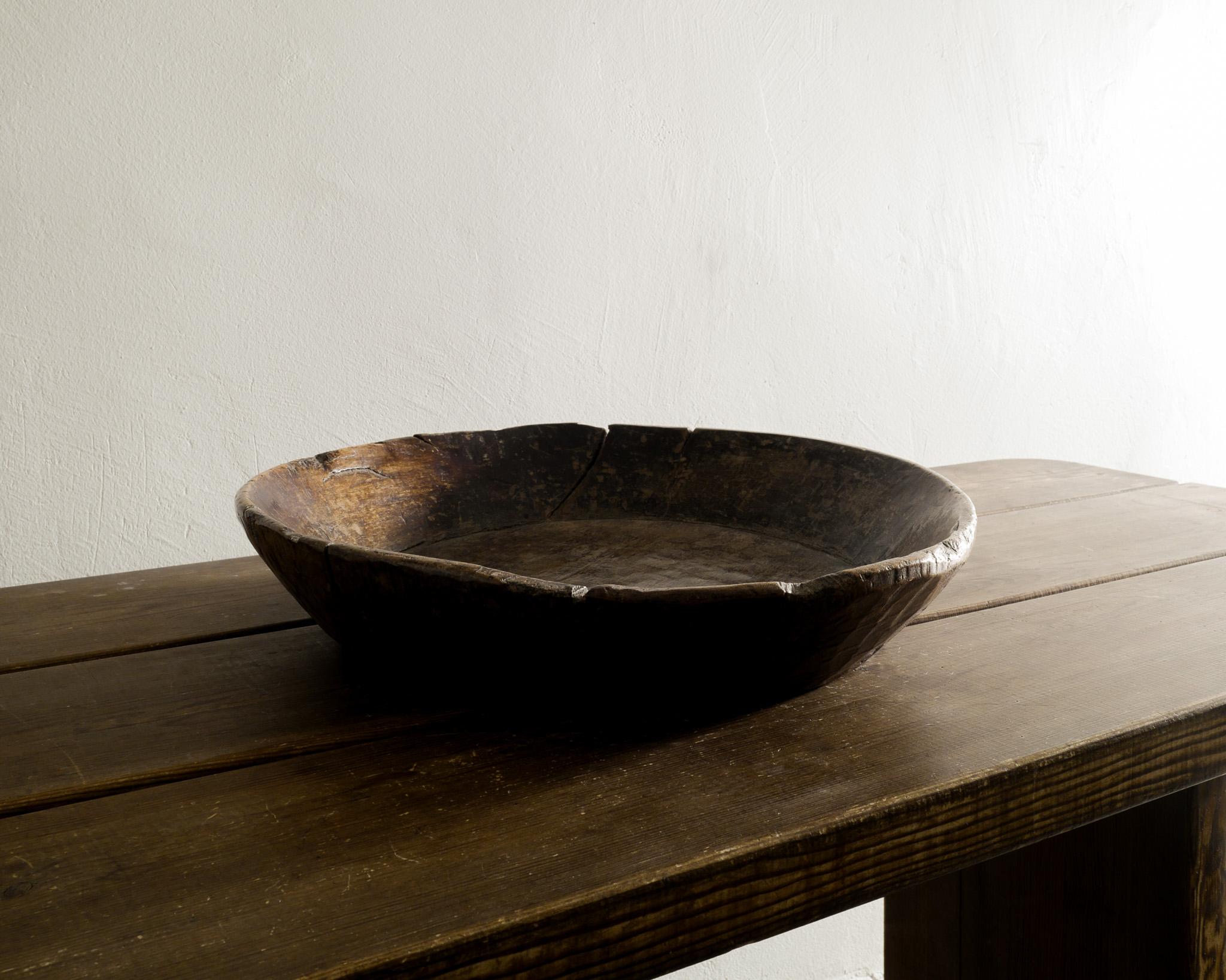 Arts and Crafts French Antique Dark Brown Wooden Bowl Tray in Oak Produced in France Early 1800s For Sale