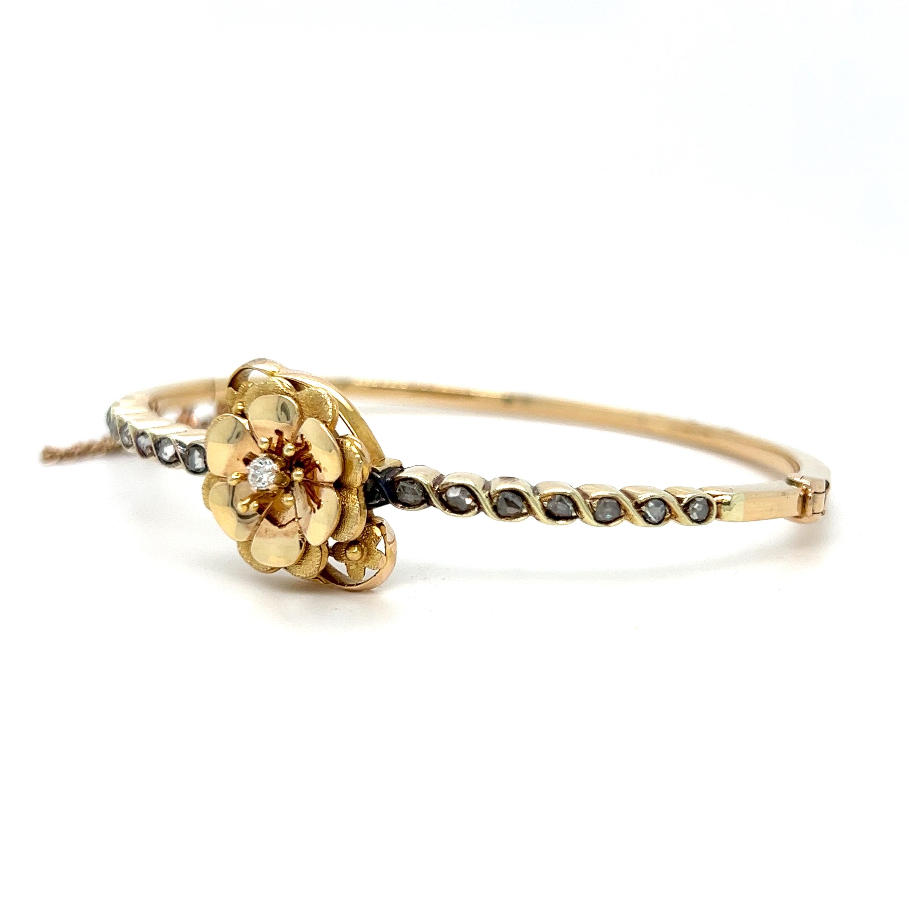 Art Nouveau French Antique Diamond 18K Yellow Gold Hinged Floral Bangle Bracelet. For Sale