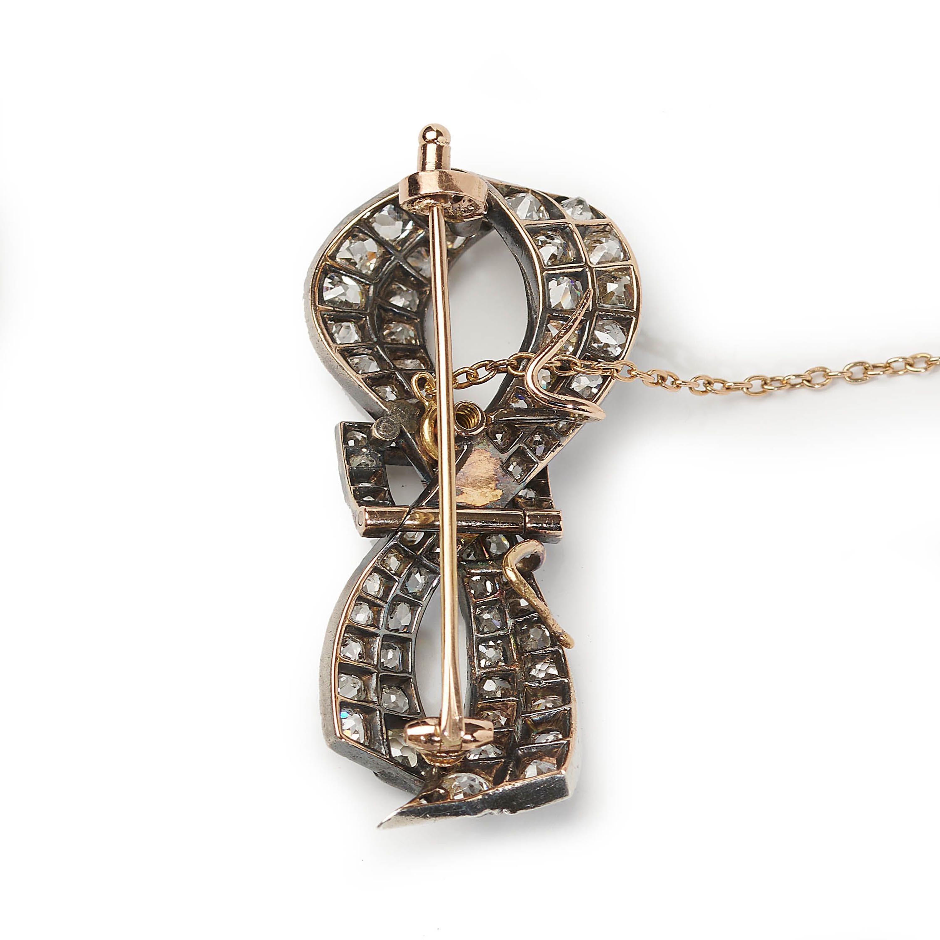 French Antique Diamond and Silver Upon Gold Bow Brooch, circa 1880 In Good Condition For Sale In London, GB