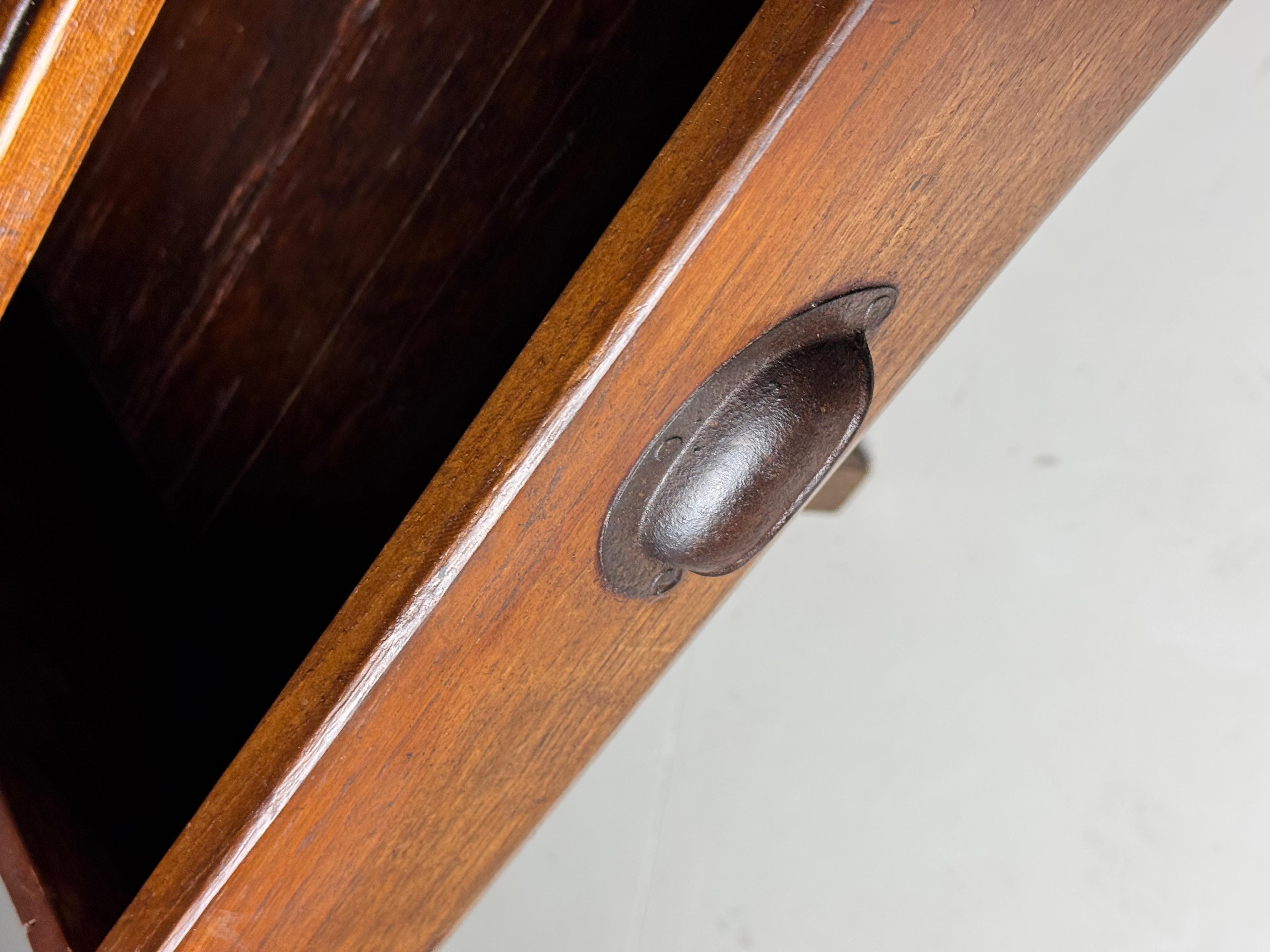 Table de salle à manger Antique French, 235 cm en vente 4