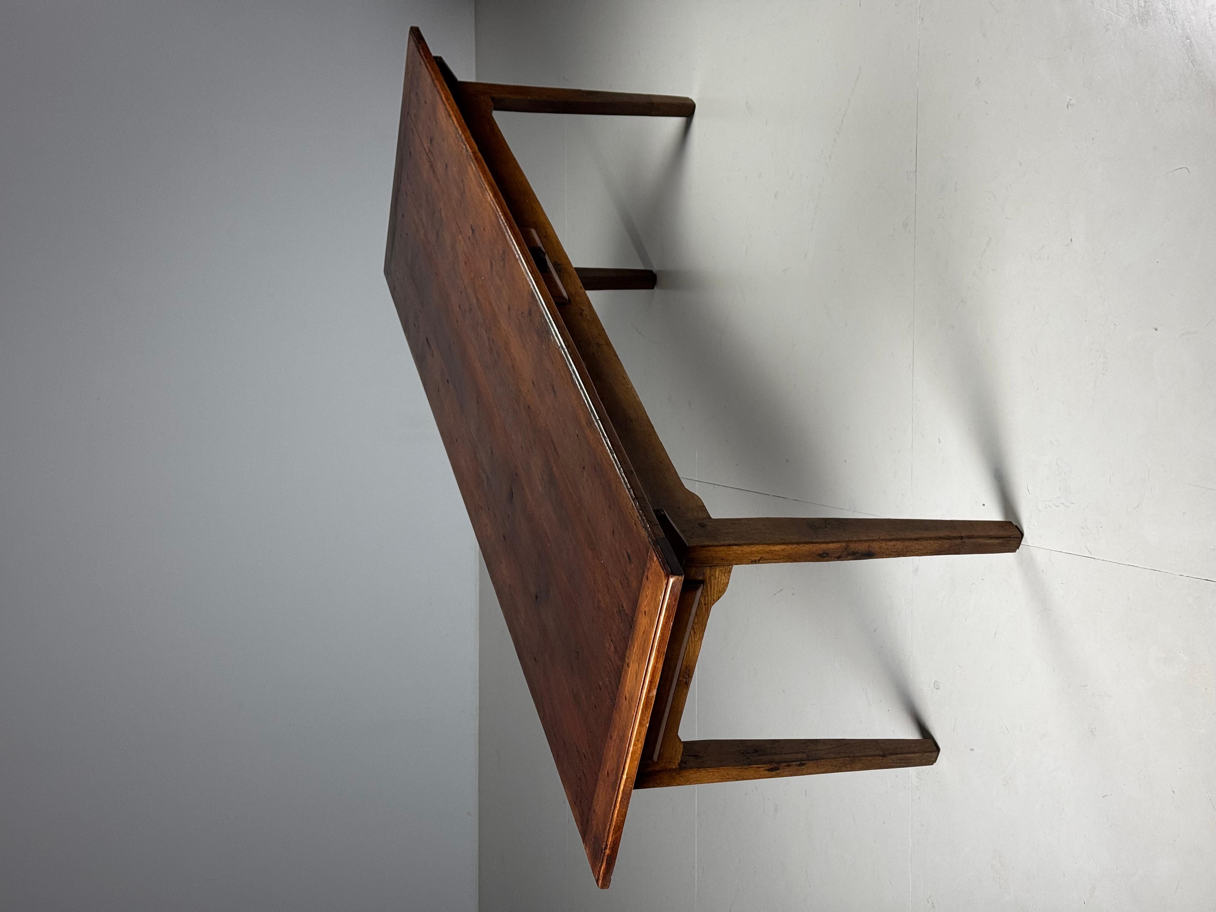 Table de salle à manger Antique French, 235 cm en vente 5