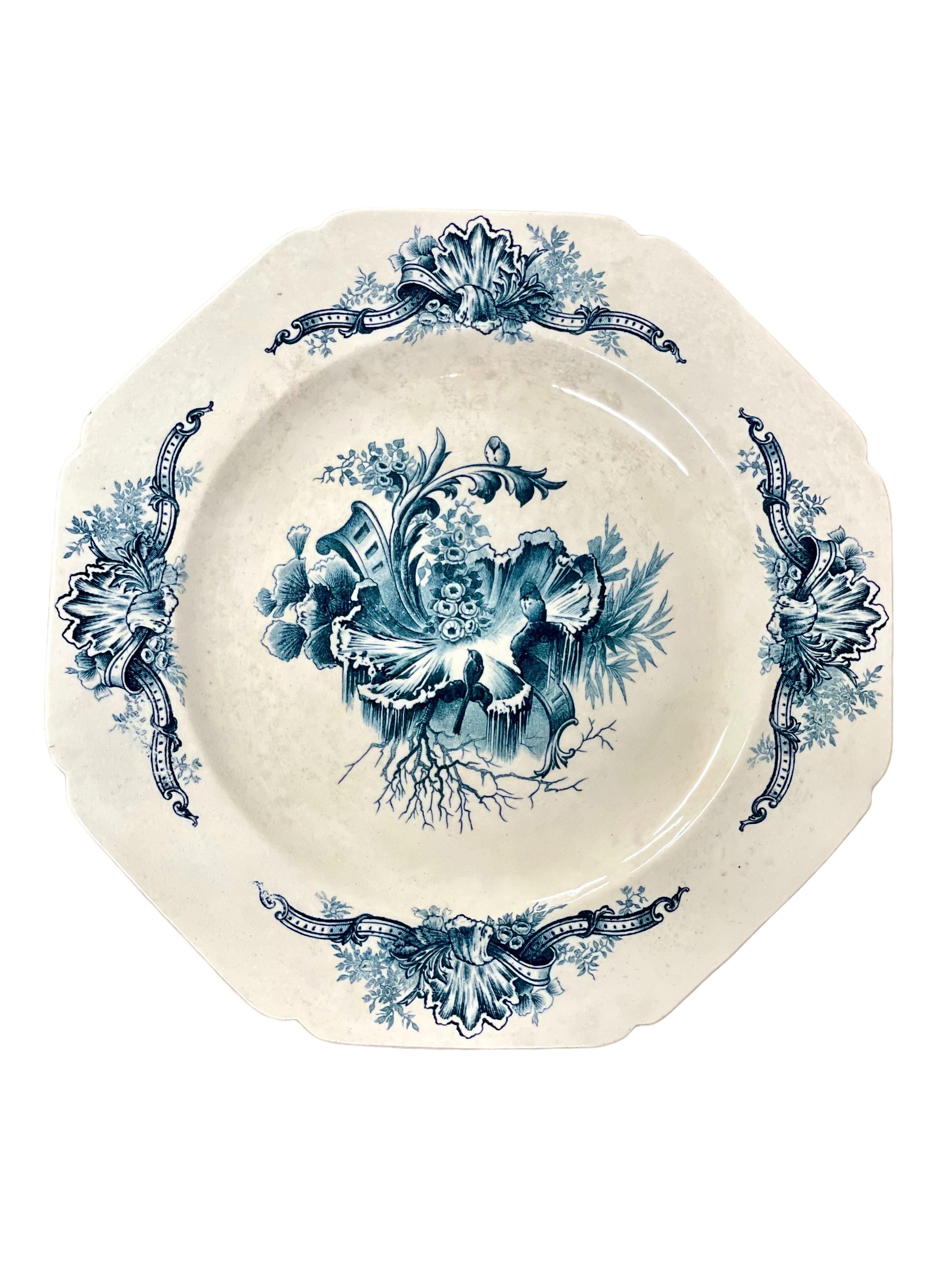 Terre de fer Ensemble de table français ancien en pierre de fer bleue et blanche par Hautin Boulenger & Cie en vente