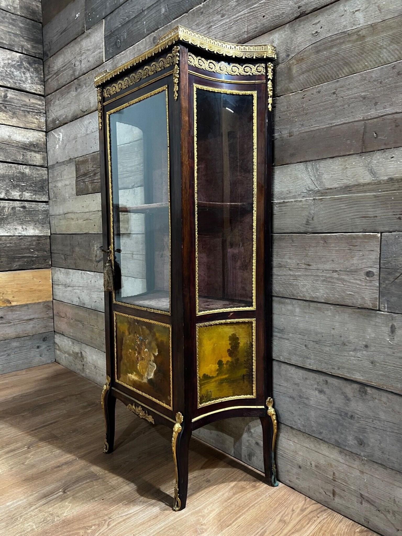 French Antique Display Cabinet Vitrine Vernis Martin Painted 1880 In Good Condition For Sale In Potters Bar, GB