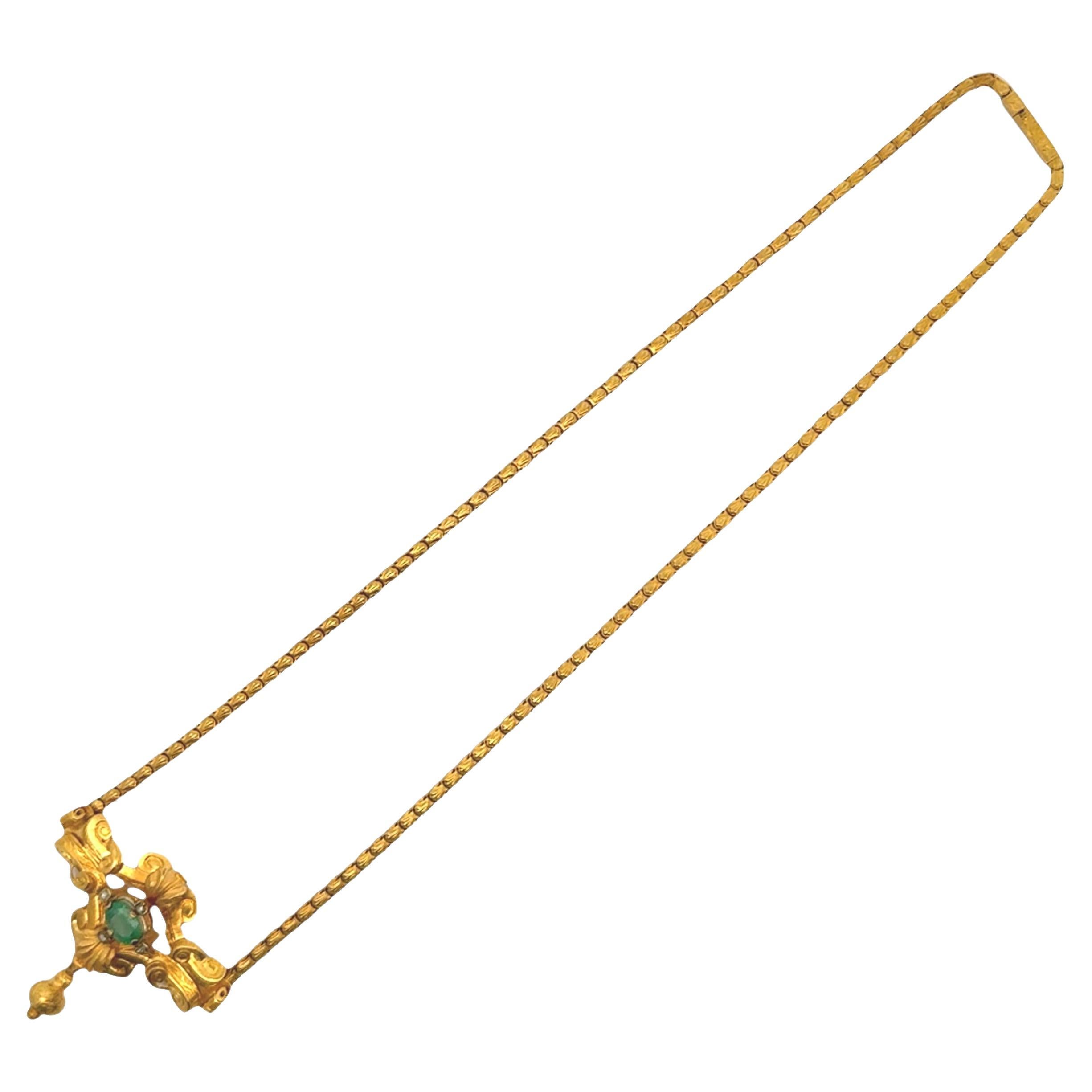 French Antique Emerald Diamond 18K Yellow Gold Necklace en venta