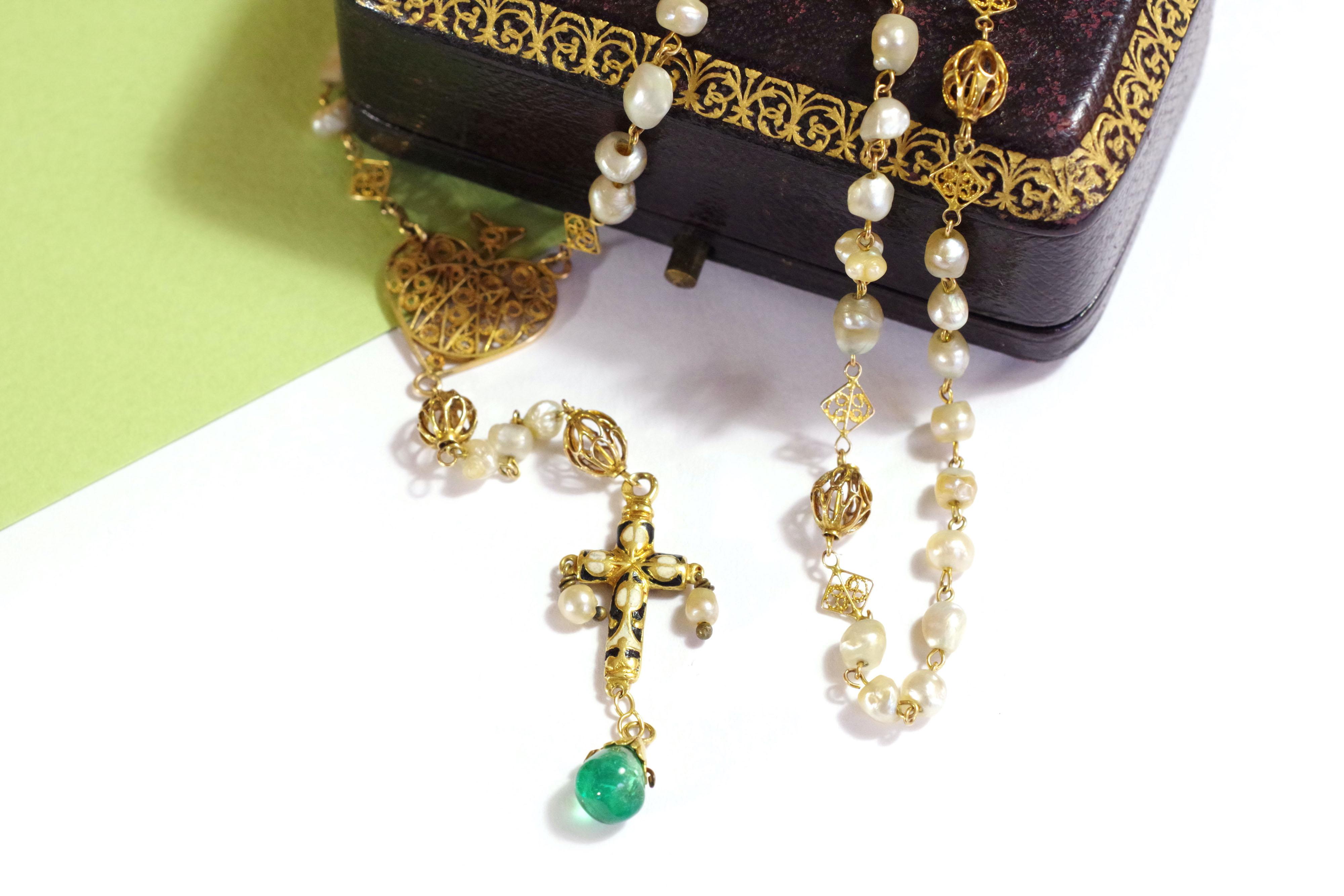 French Antique Enamelled 18k Gold Emerald and Pearls Rosary 2