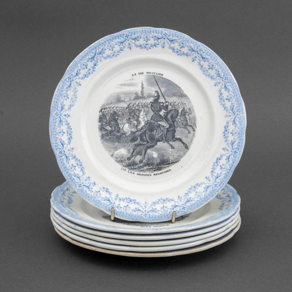 Antike französische Fayence-Teller, 30 im Angebot 9