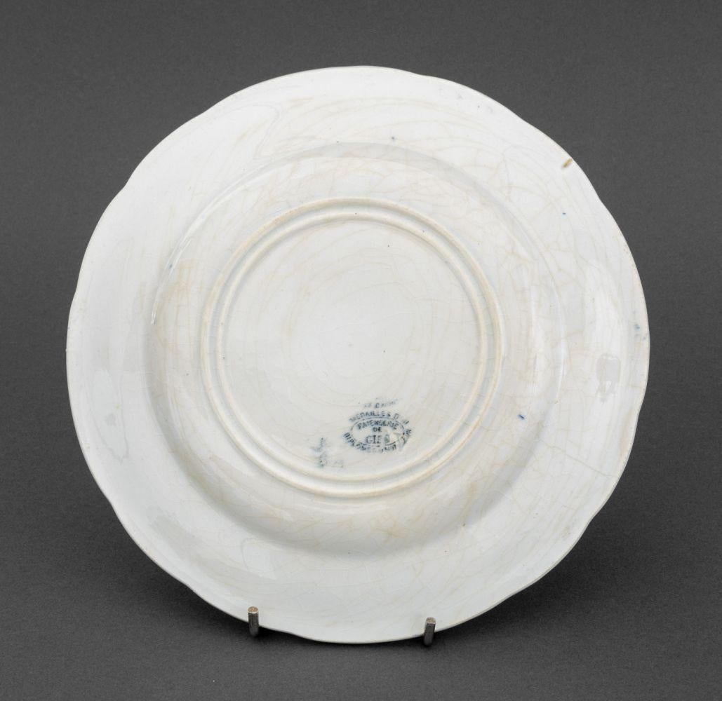 Antike französische Fayence-Teller, 30 im Angebot 15